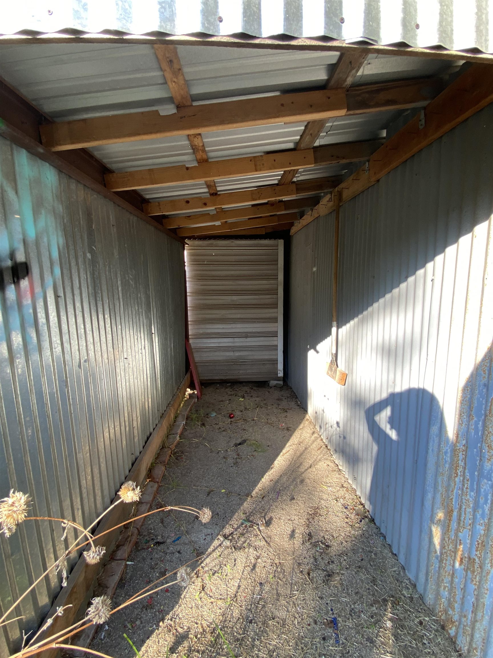 1112 Holcomb Street Property Photo 27
