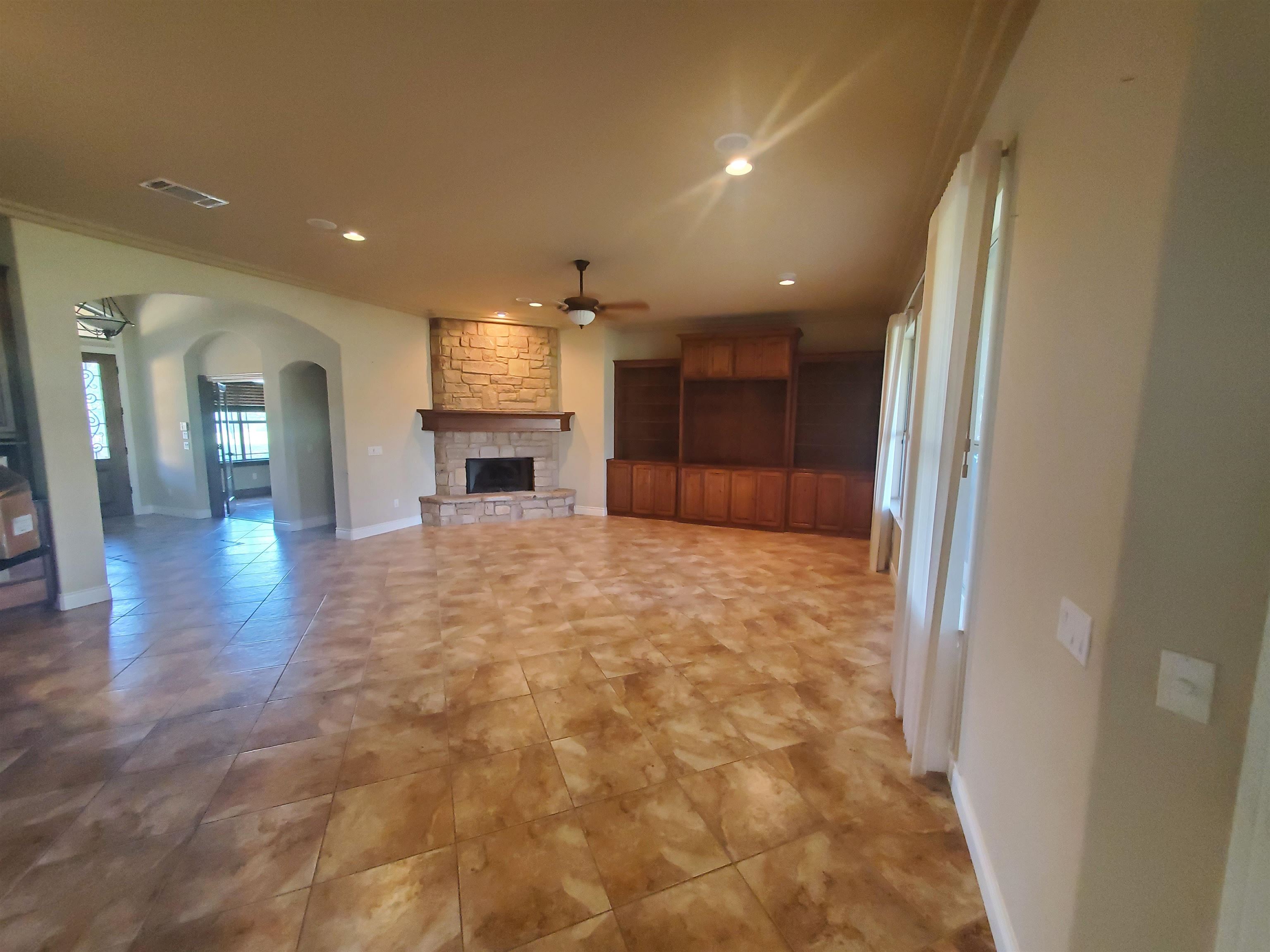 600 Legends Parkway Property Photo 6