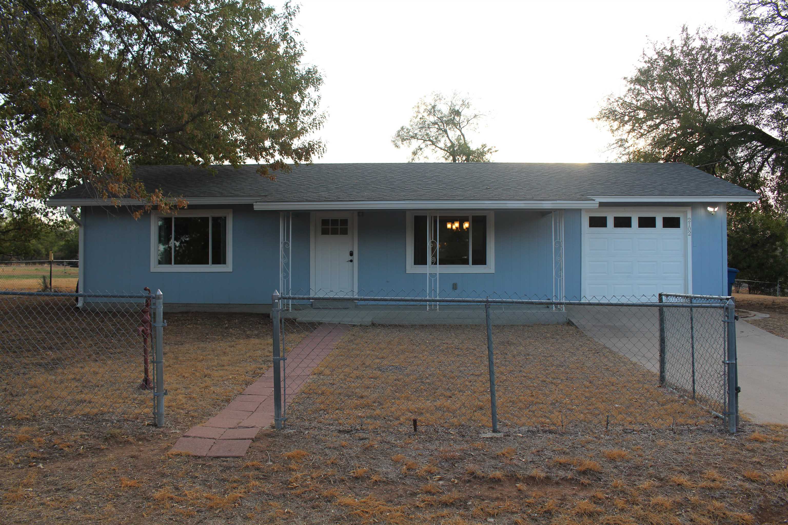 2102 Belaire Lane Property Photo 1