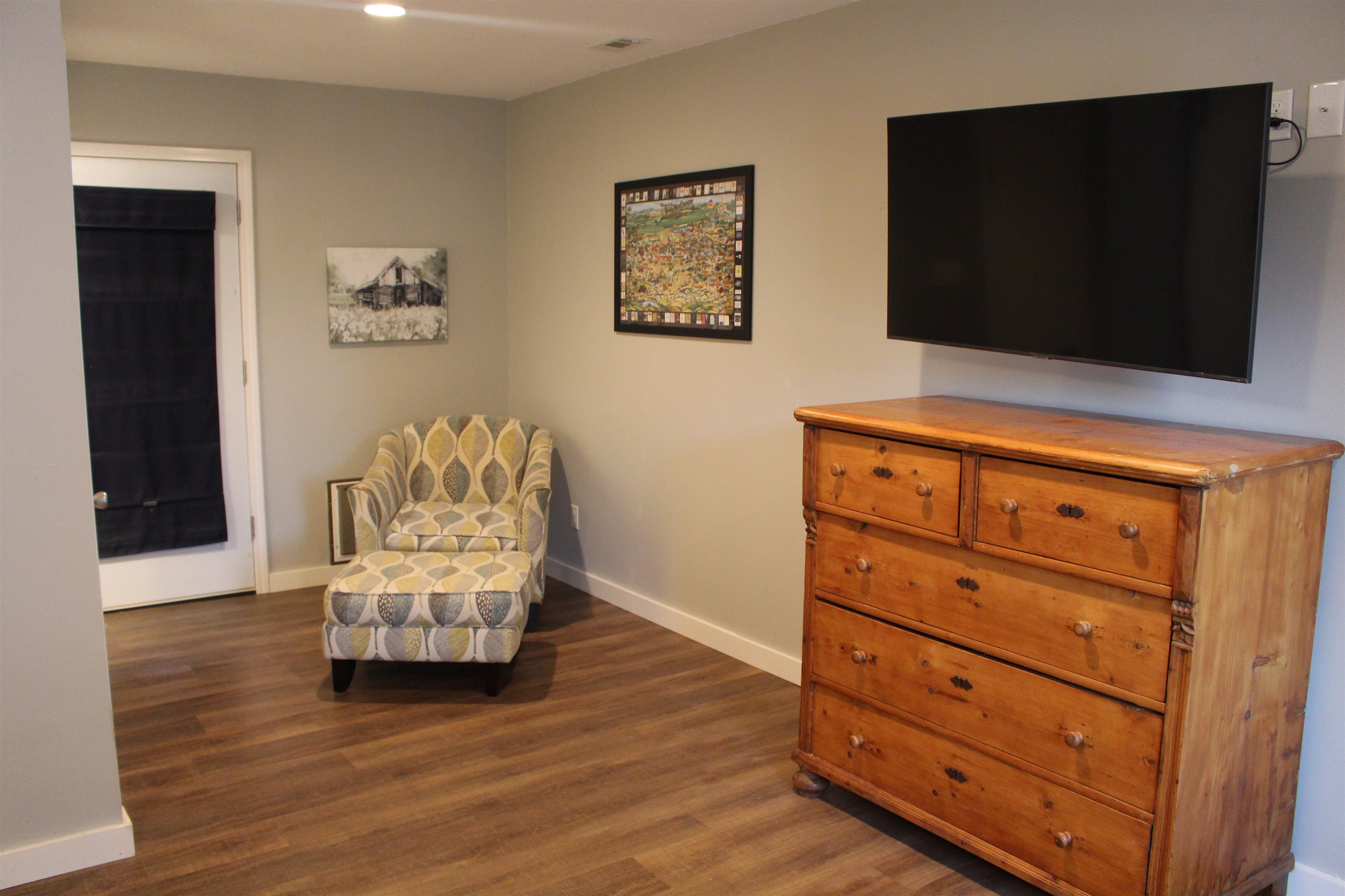 2102 Belaire Lane Property Photo 9