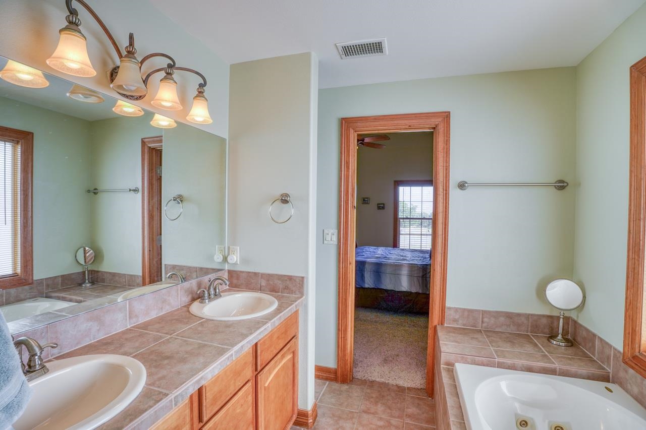 2900 Hi Mesa Property Photo 13