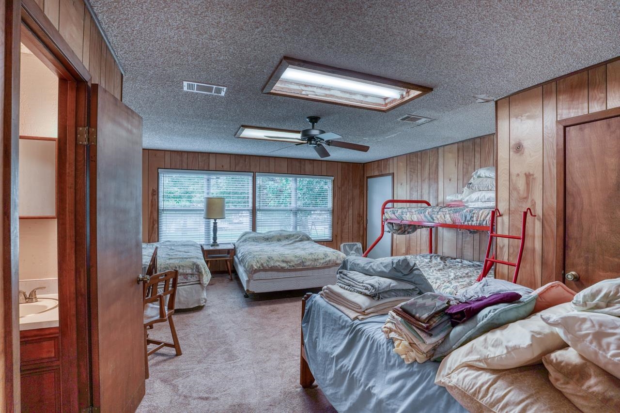 1140 Hill Circle Drive Property Photo 16