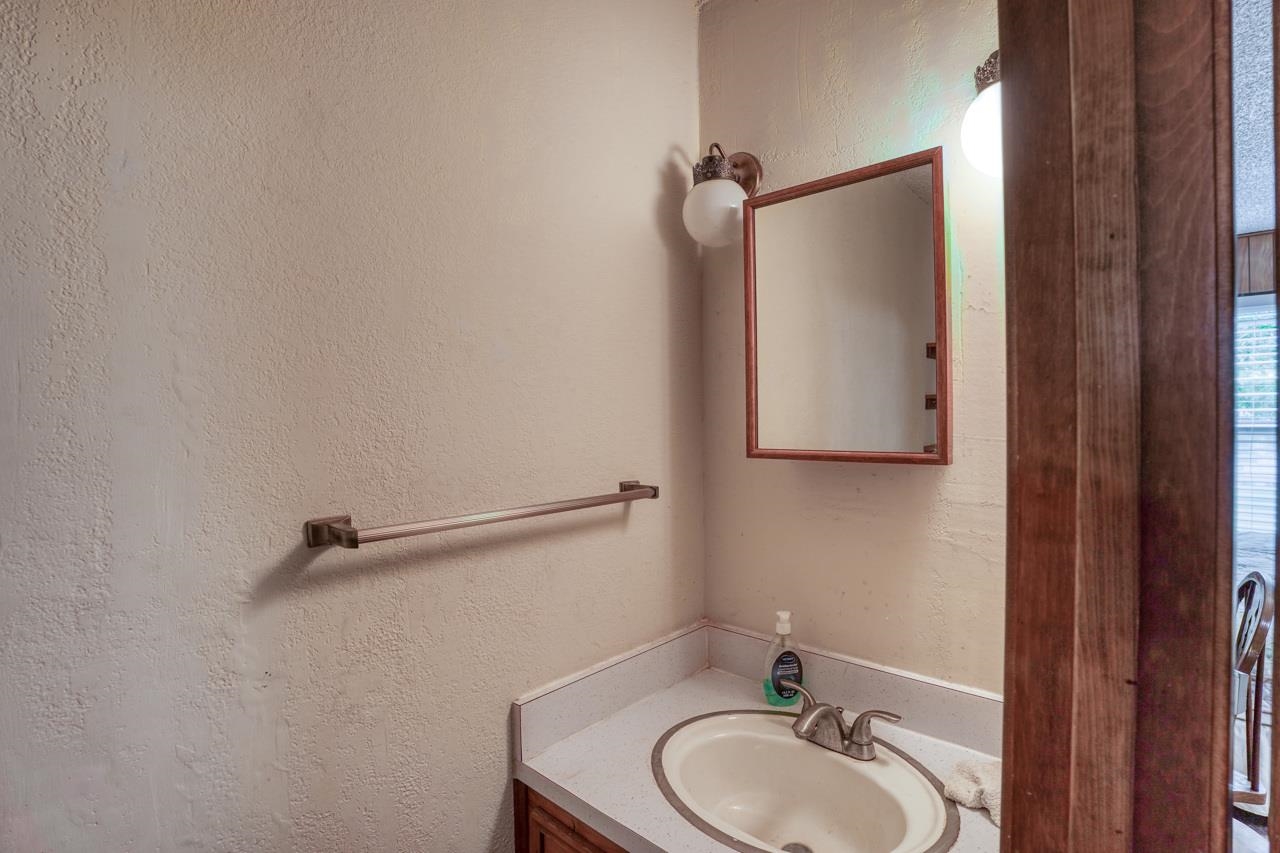 1140 Hill Circle Drive Property Photo 18