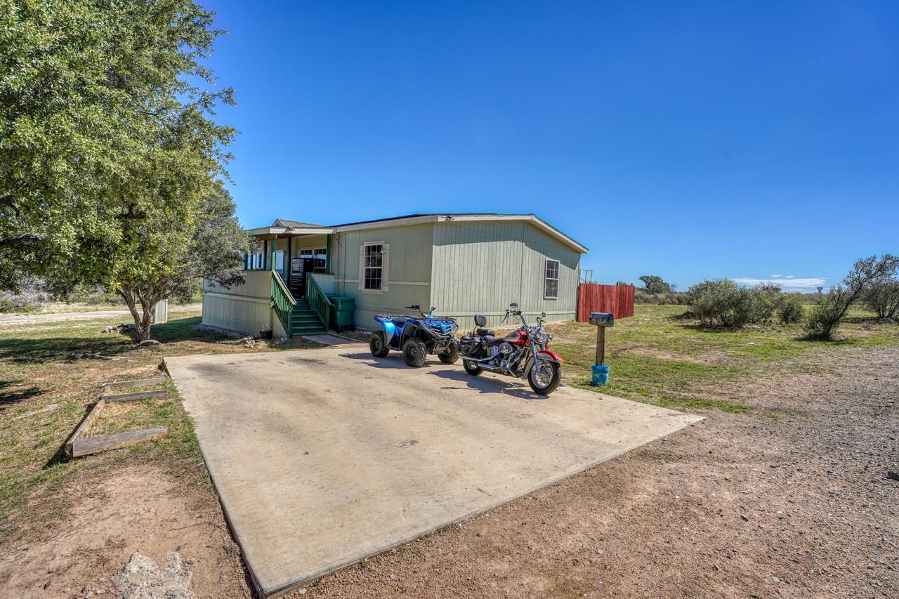 201 36th Street Property Photo 2