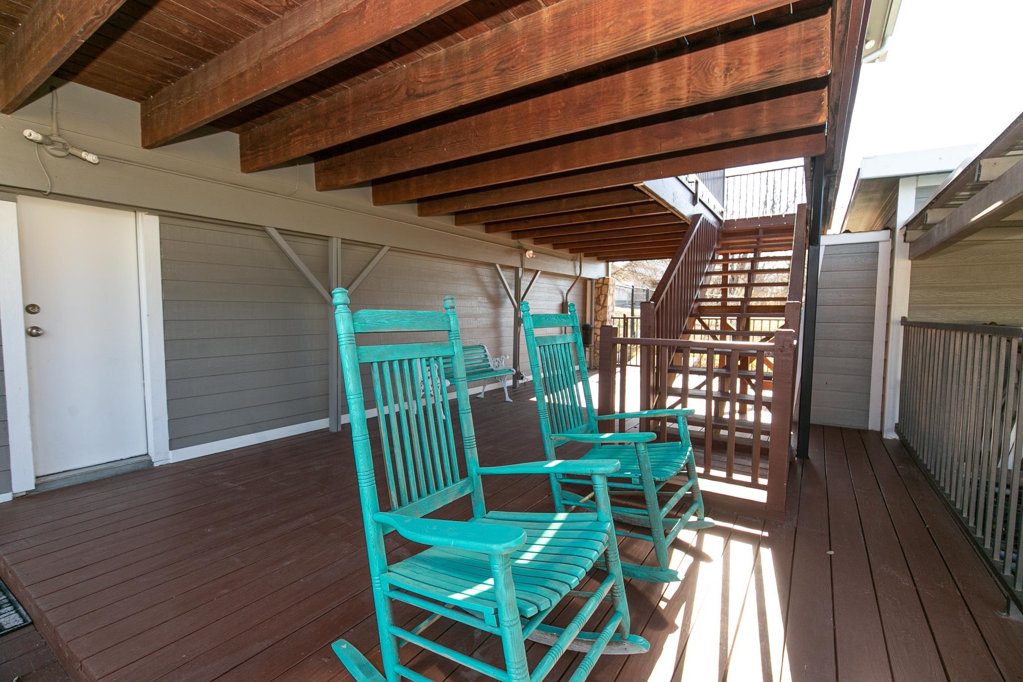 3911 Lakeview Dr Property Photo 21