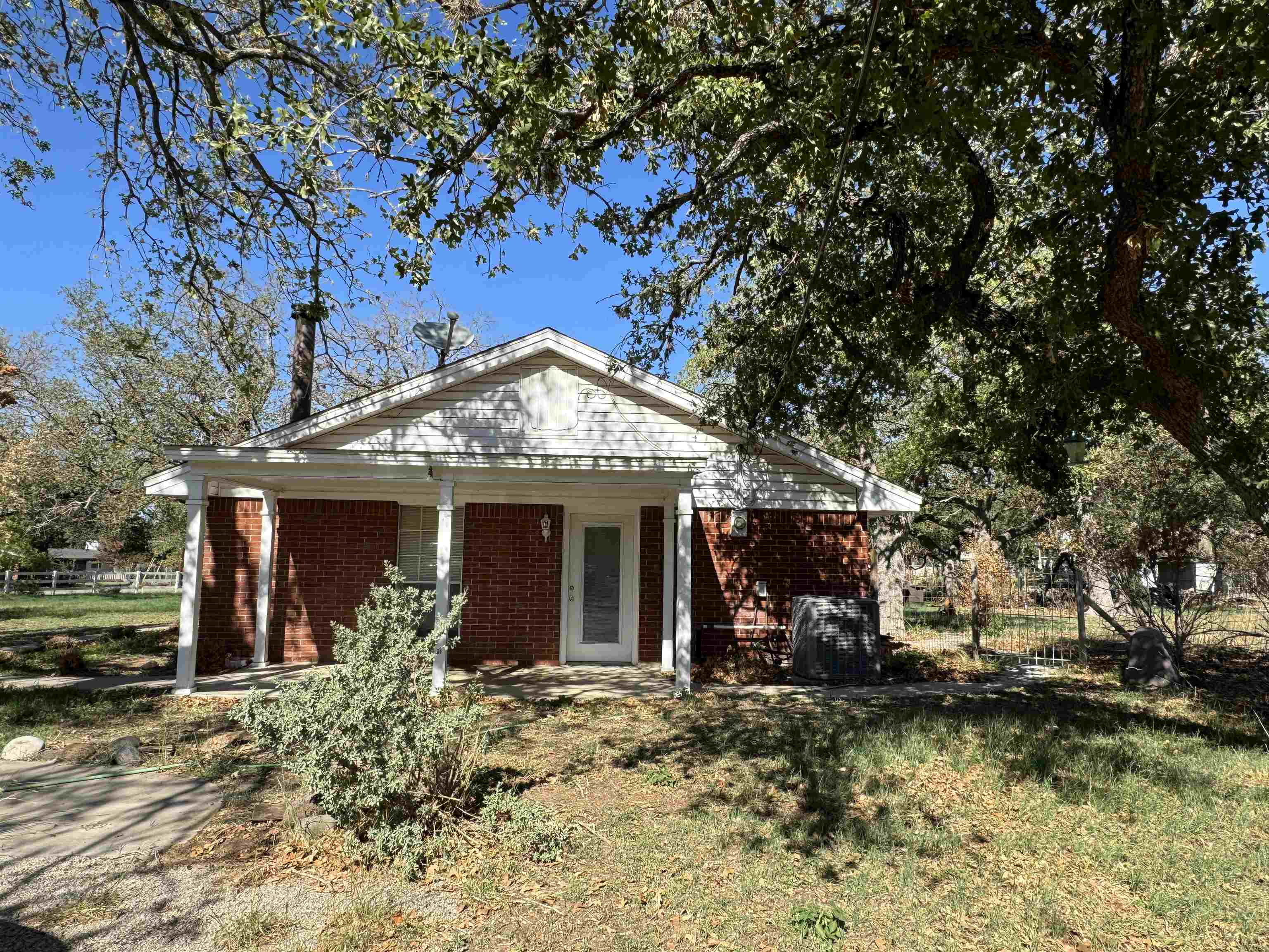 601 S Chaparral Property Photo 12