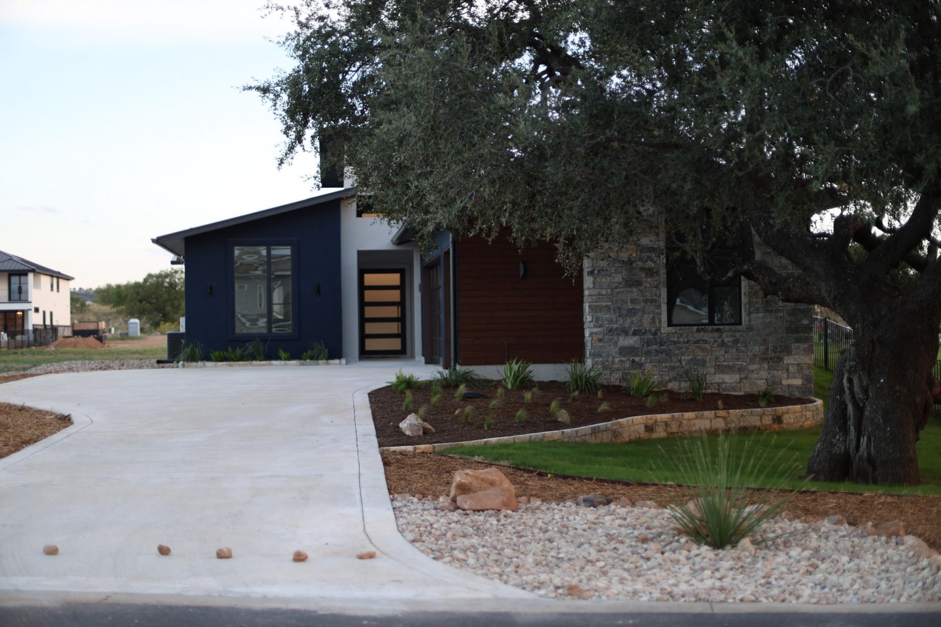 105 Blue Heron Drive Property Photo 1