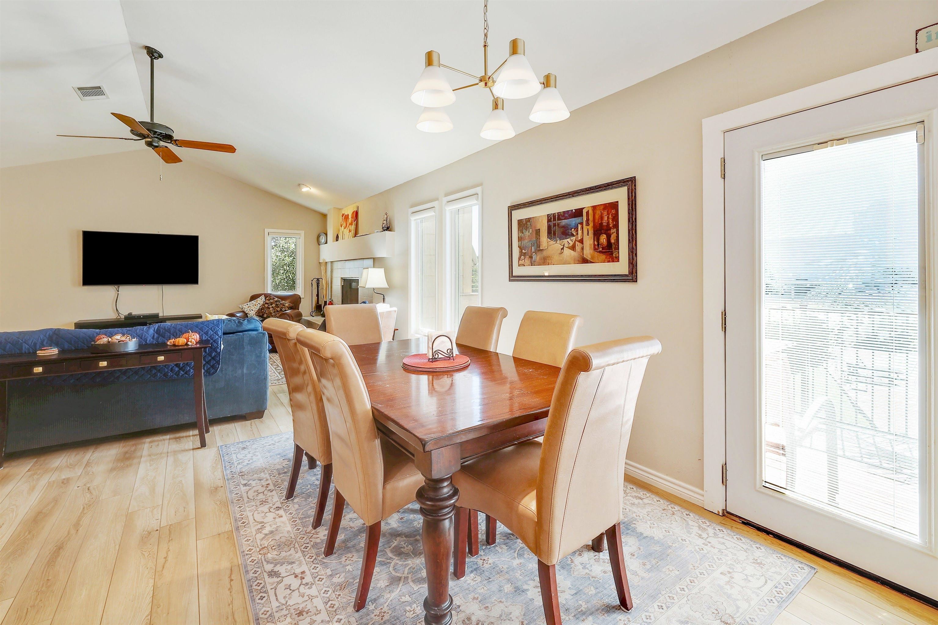 605 Port Property Photo 5