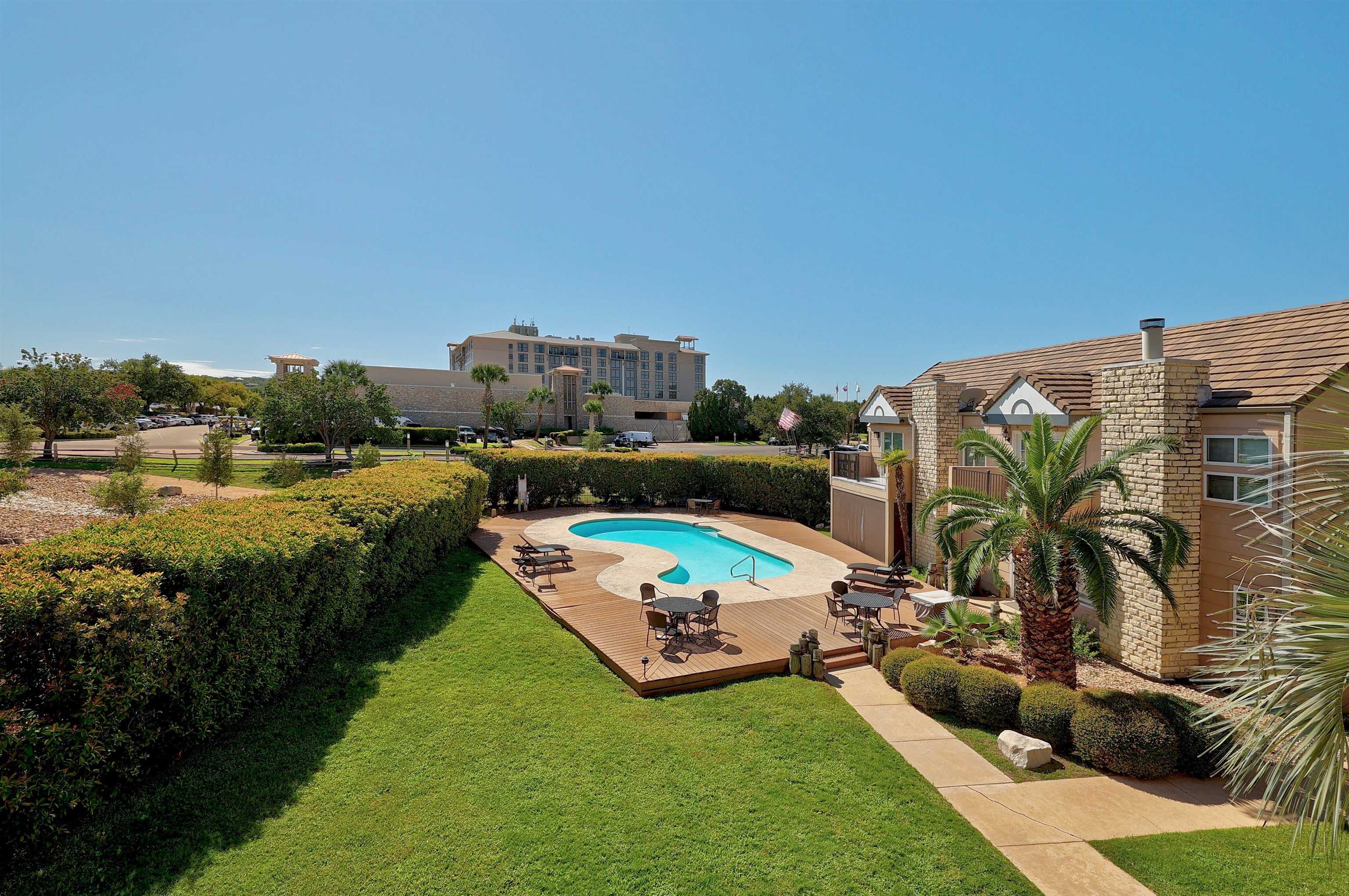 605 Port Property Photo 23