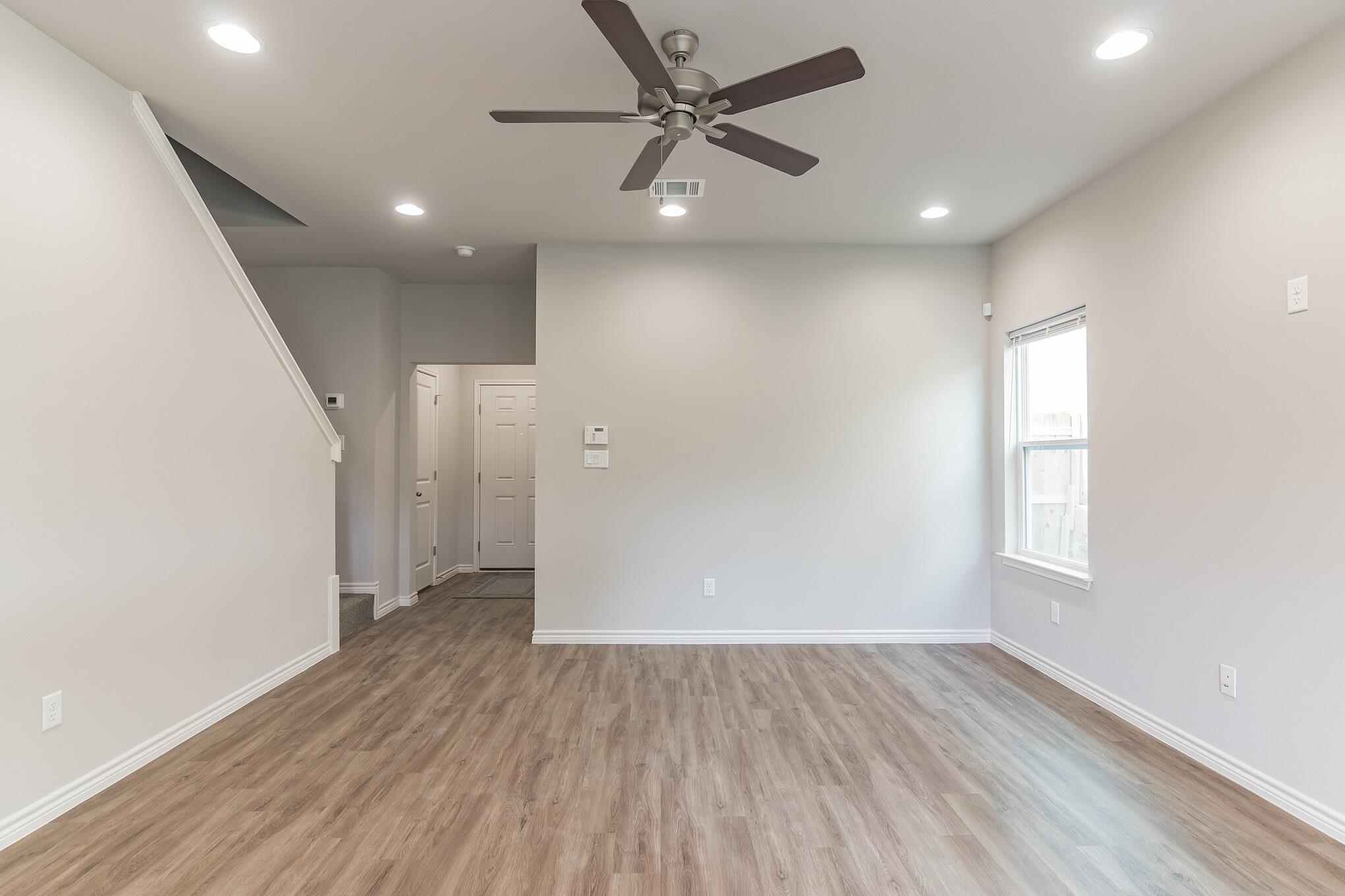 209 Peruna Drive Property Photo 3