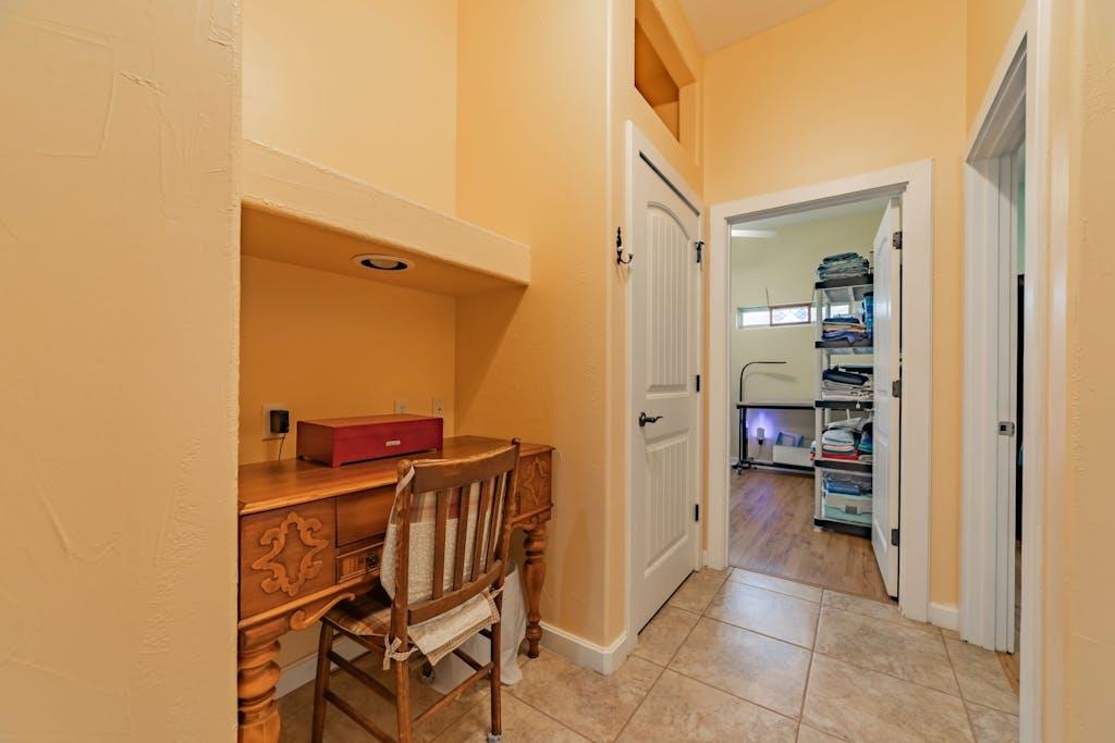 121 Eagle Point Drive Property Photo 17