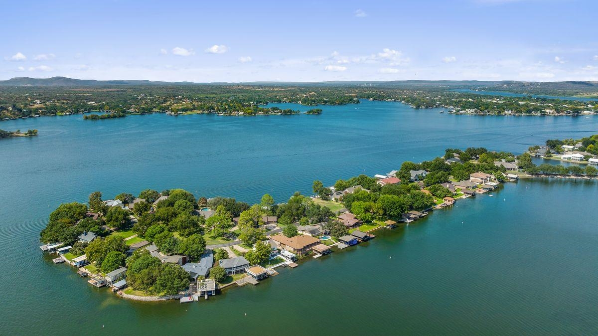 30 Beaver Island Property Photo 3