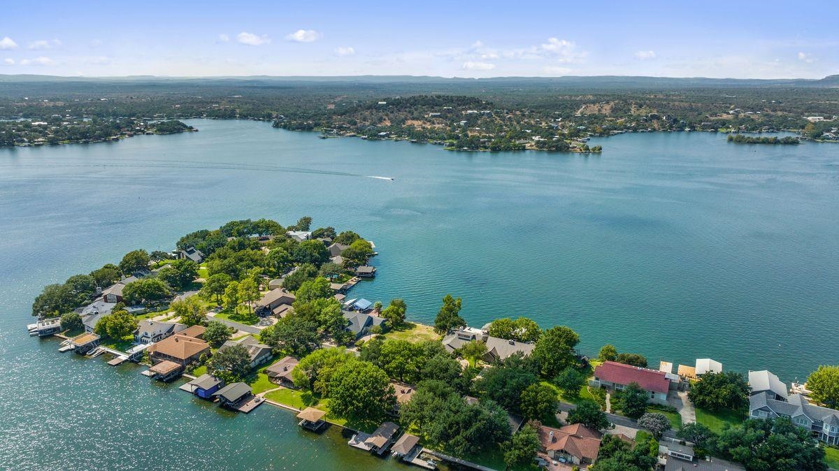 30 Beaver Island Property Photo 6