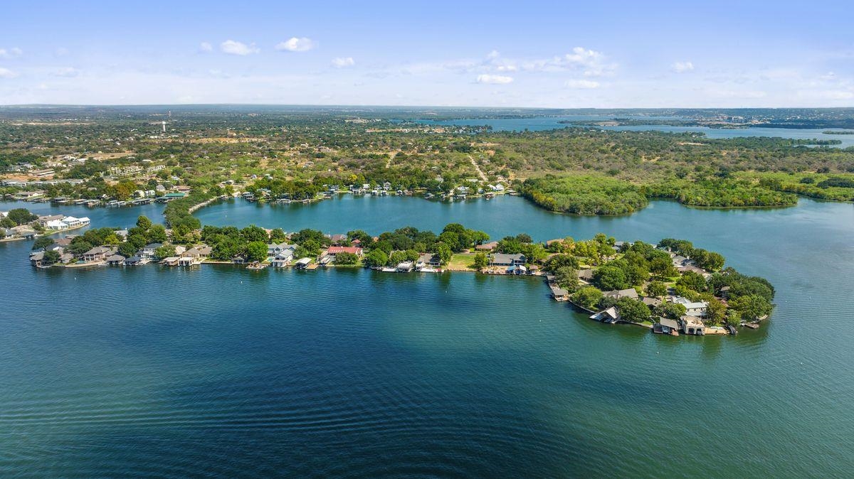 30 Beaver Island Property Photo 7