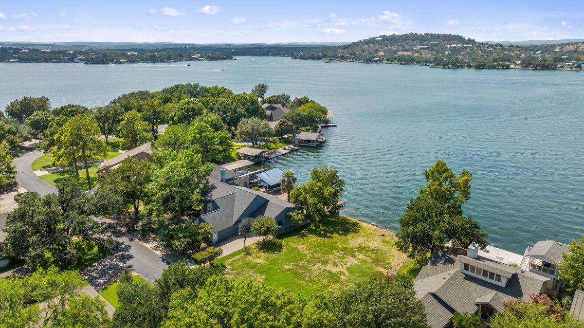 30 Beaver Island Property Photo 17