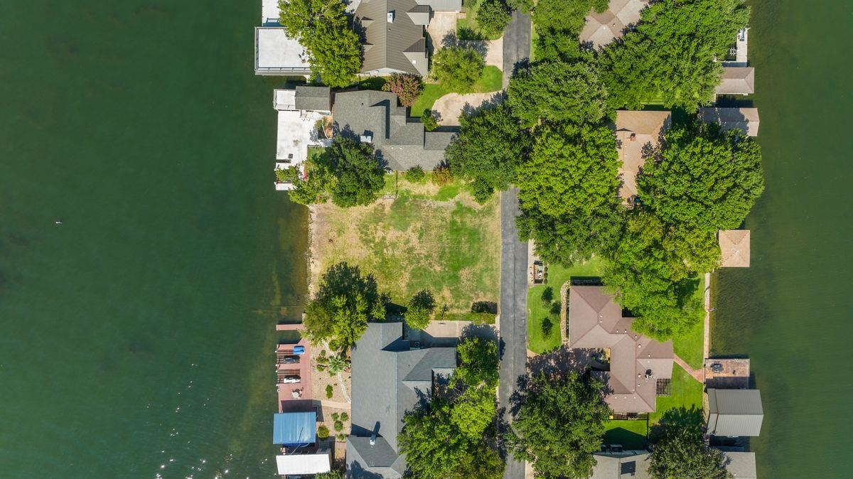 30 Beaver Island Property Photo 18