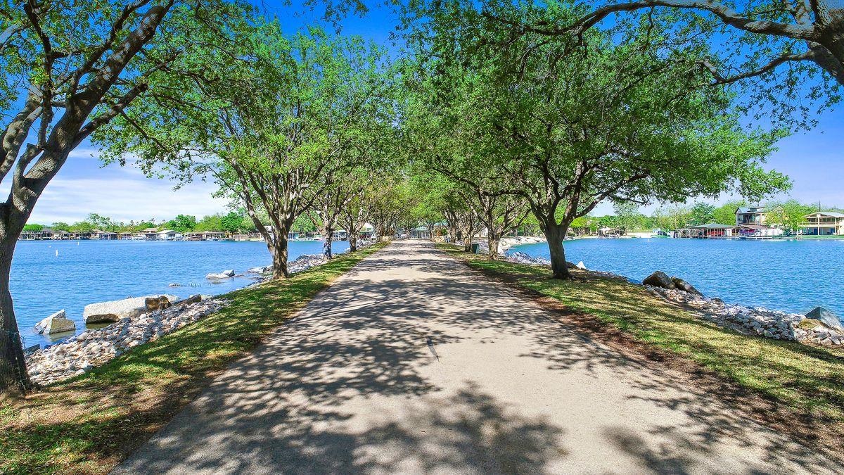 30 Beaver Island Property Photo 21