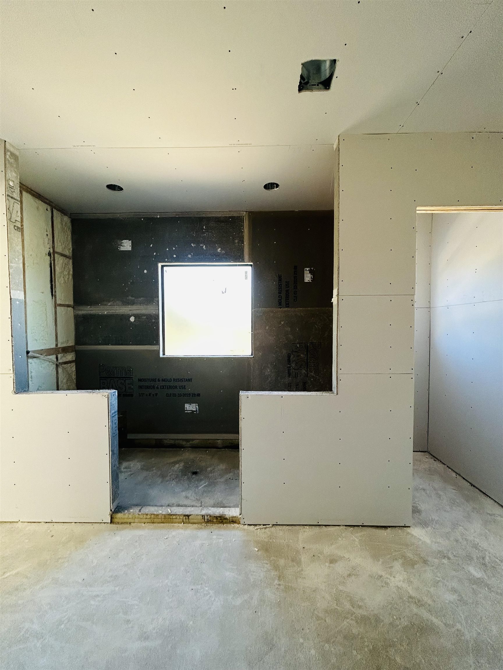 1122 Fault Line Drive Property Photo 14