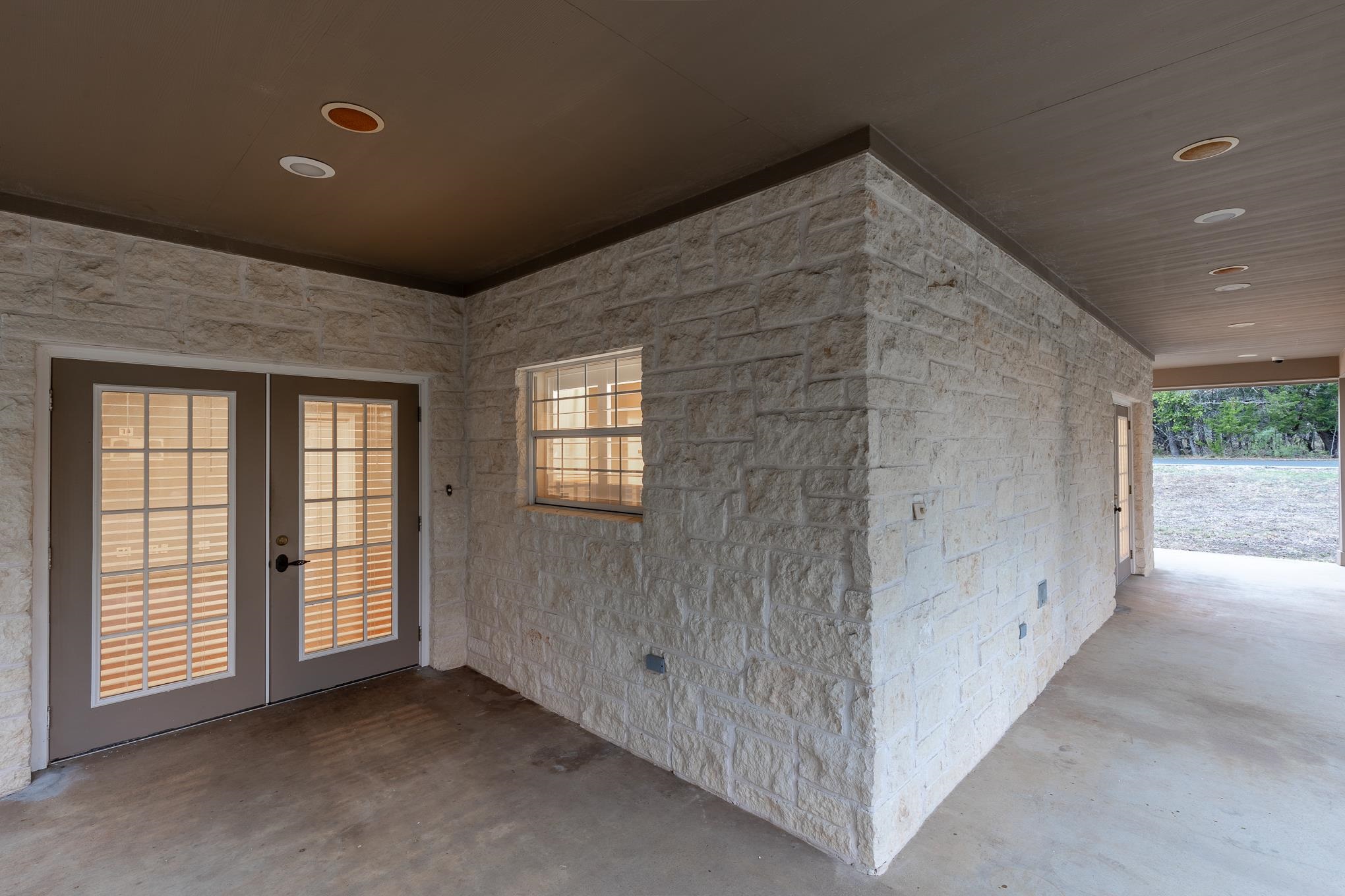 613 Jim Bowie Drive Property Photo 24