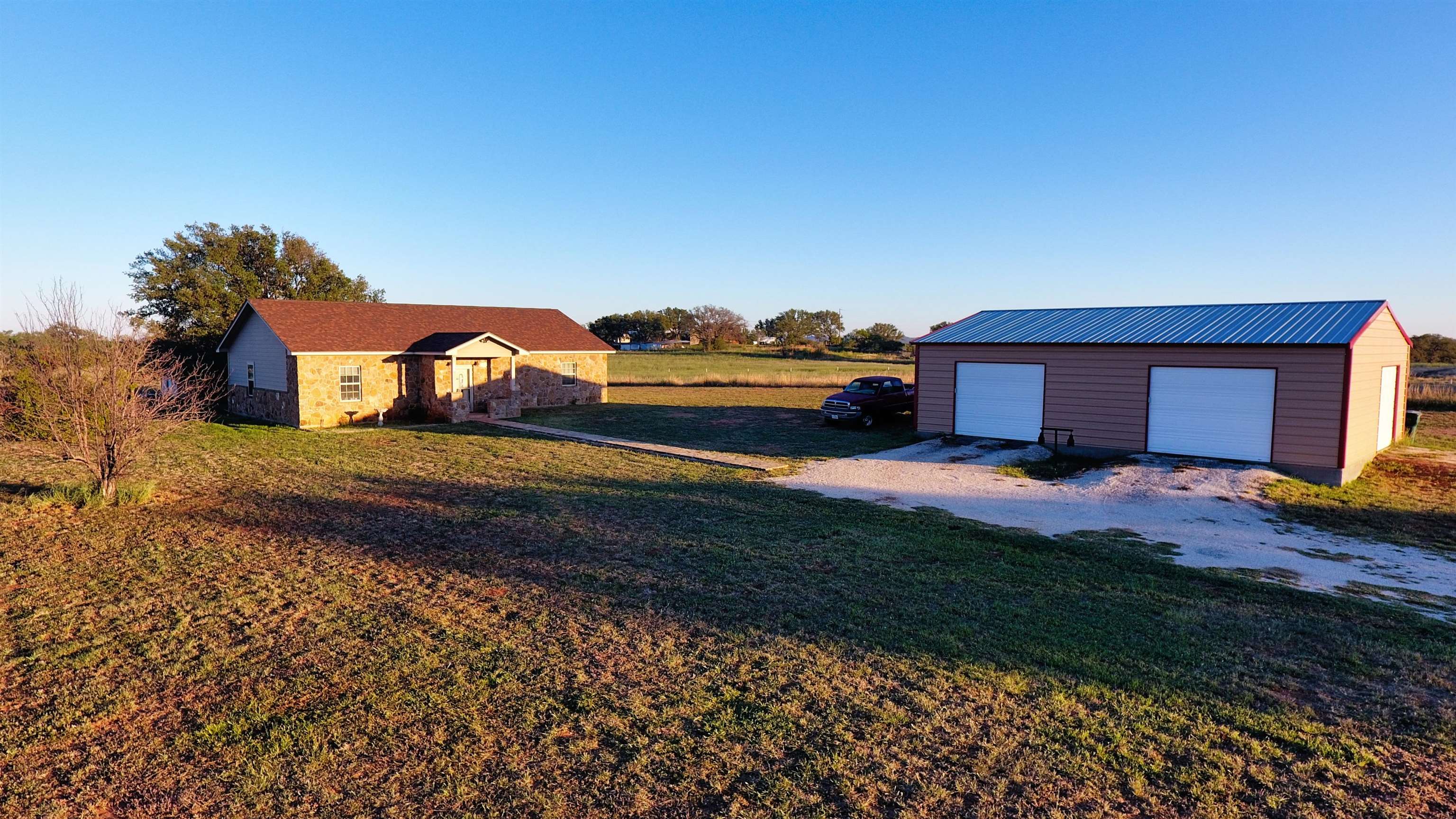 350 Wootan Lane Property Photo 2