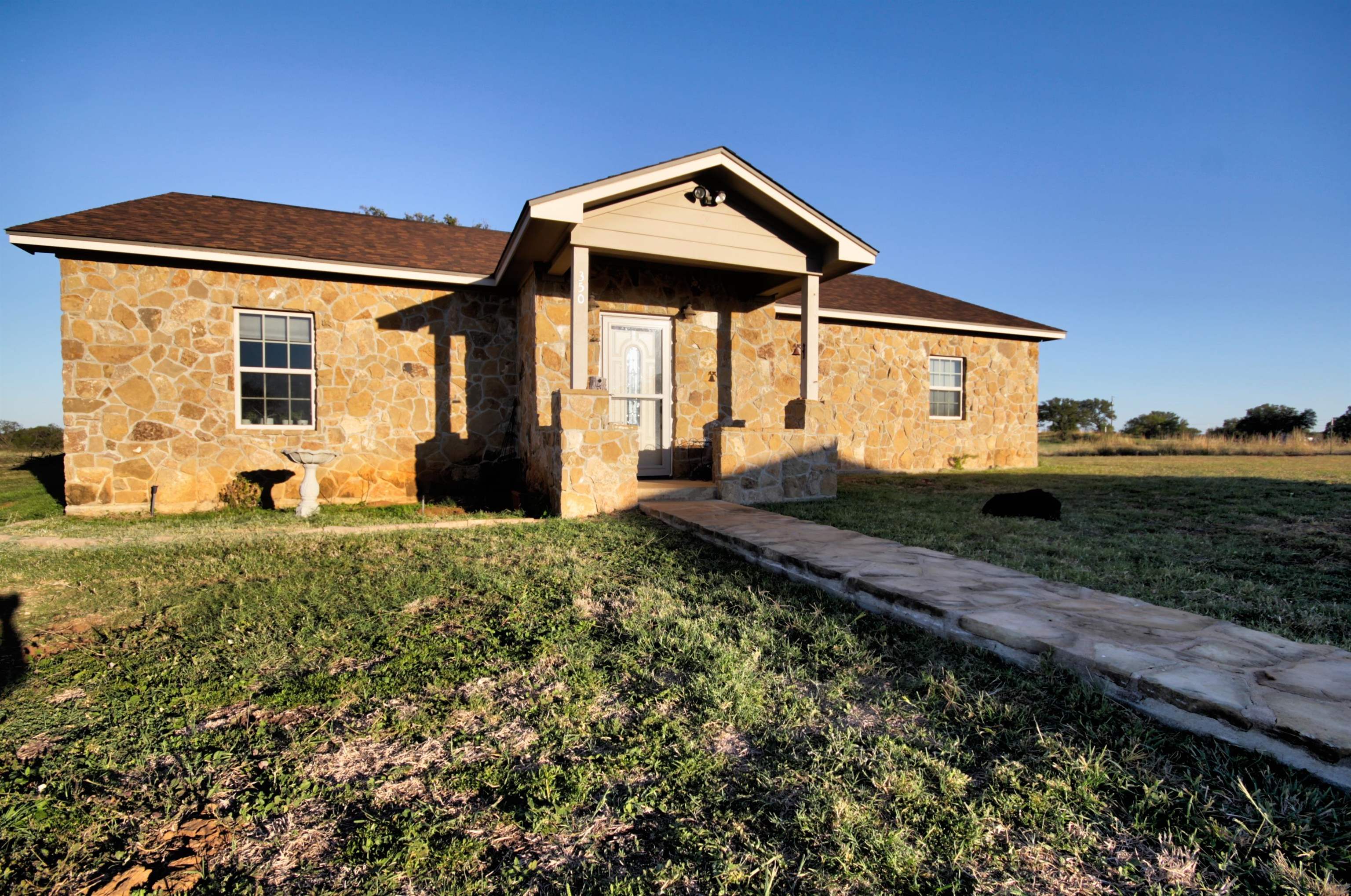 350 Wootan Lane Property Photo 3
