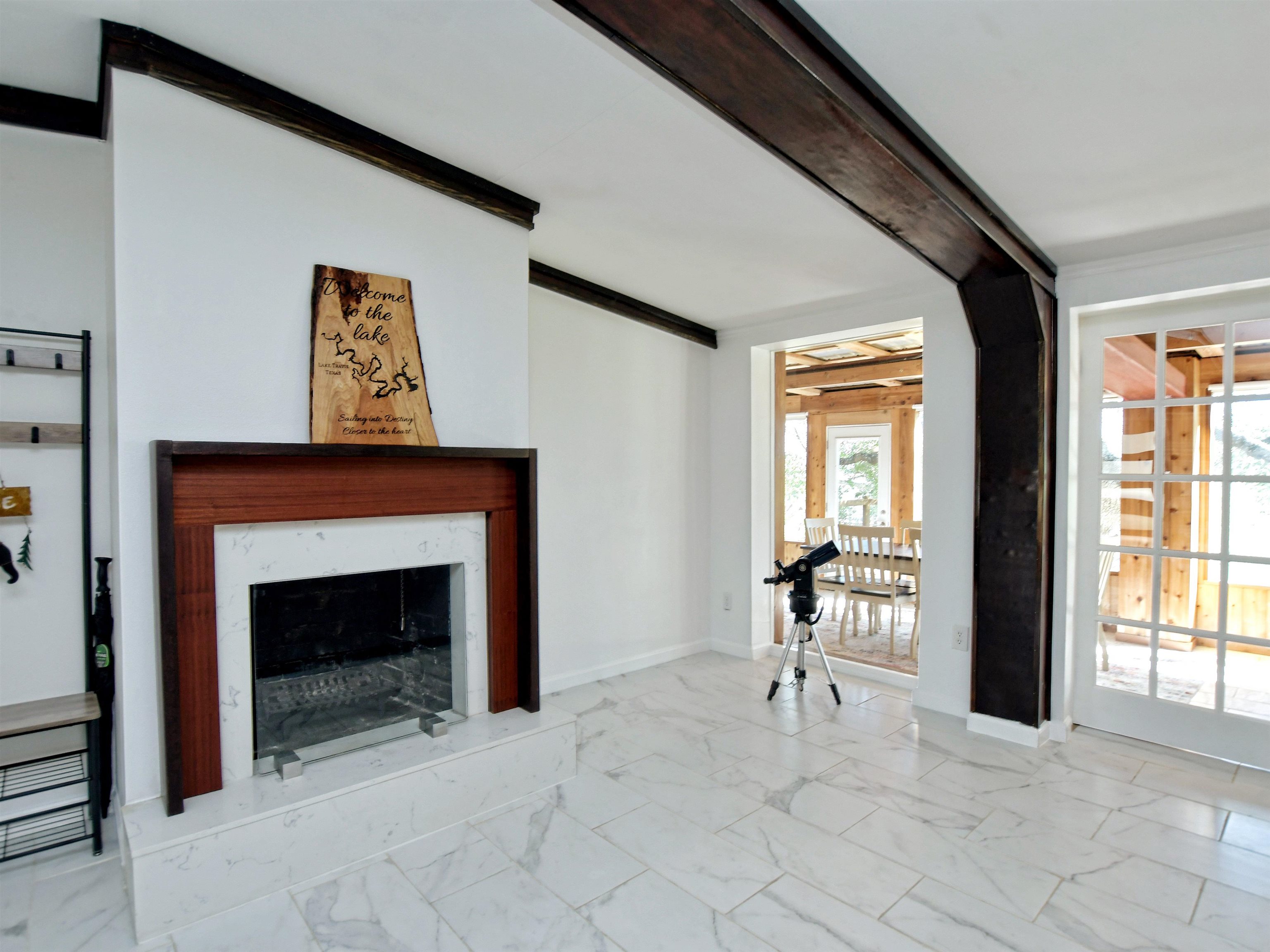 107 Lake View Drive Property Photo 13