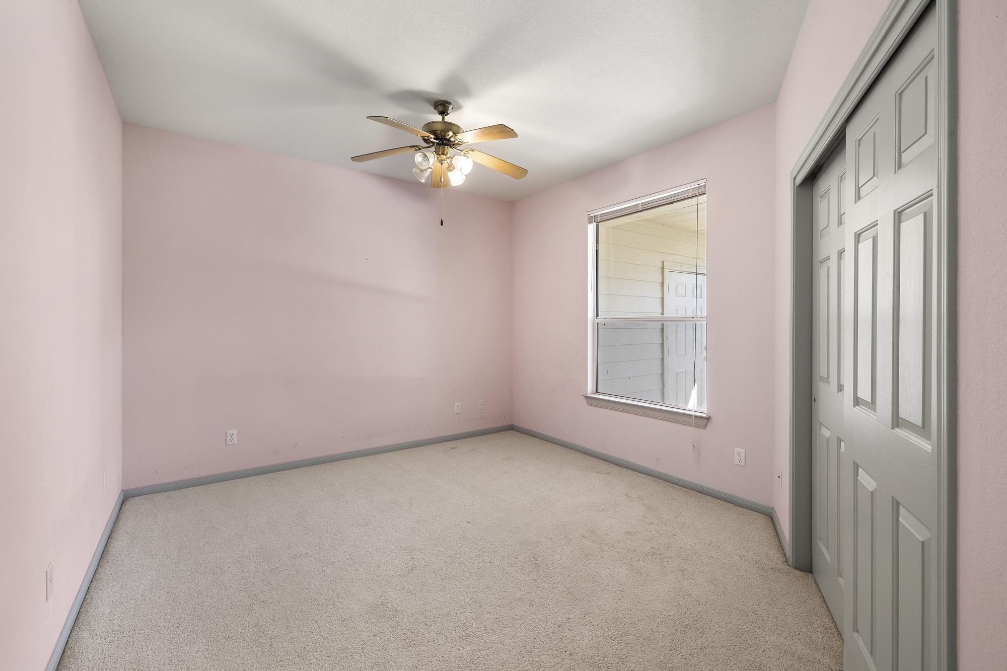 100 Agarita Drive Property Photo 17
