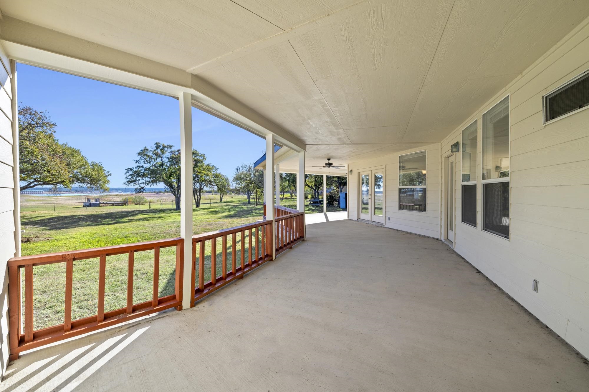100 Agarita Drive Property Photo 19