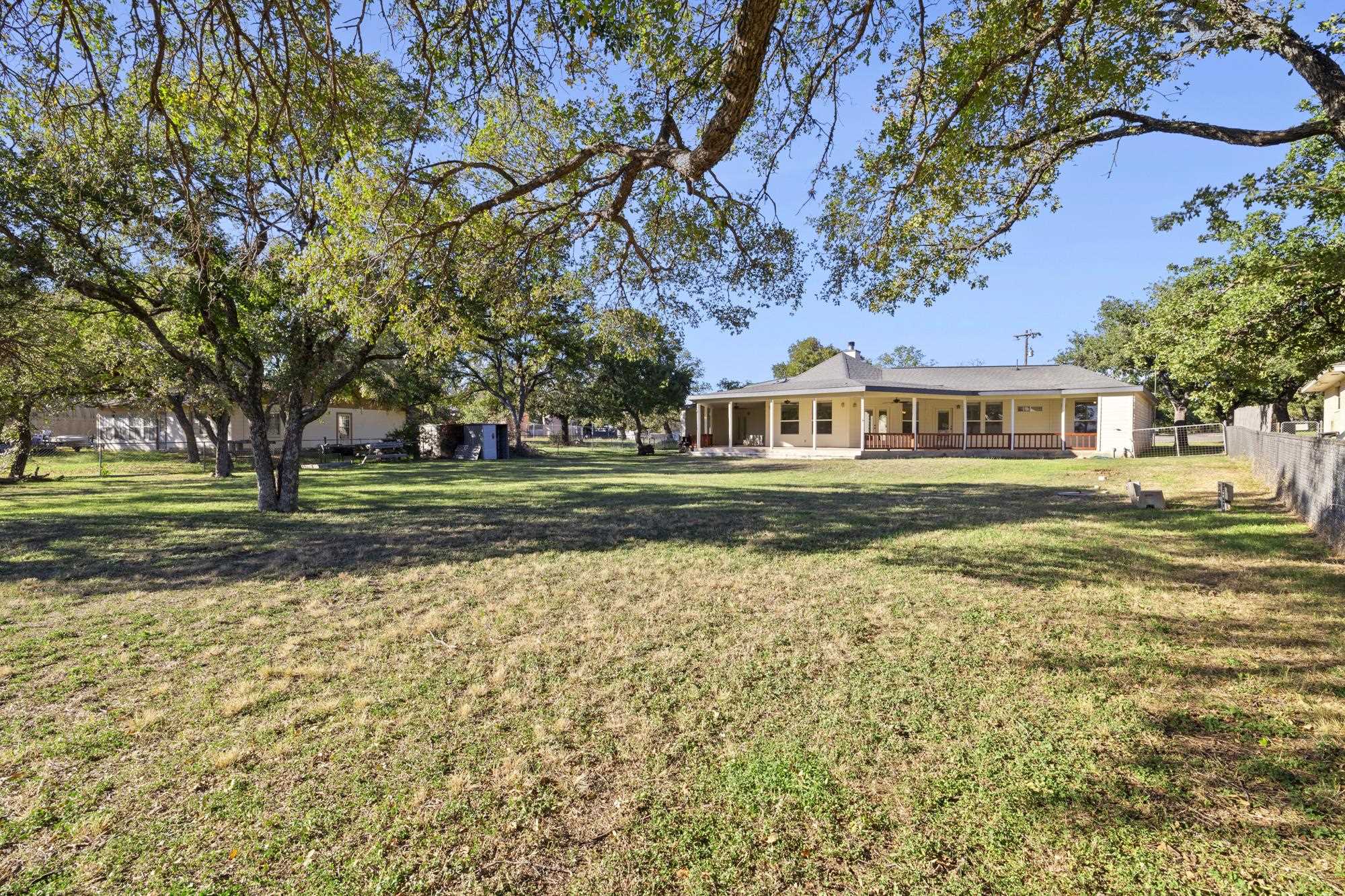 100 Agarita Drive Property Photo 25