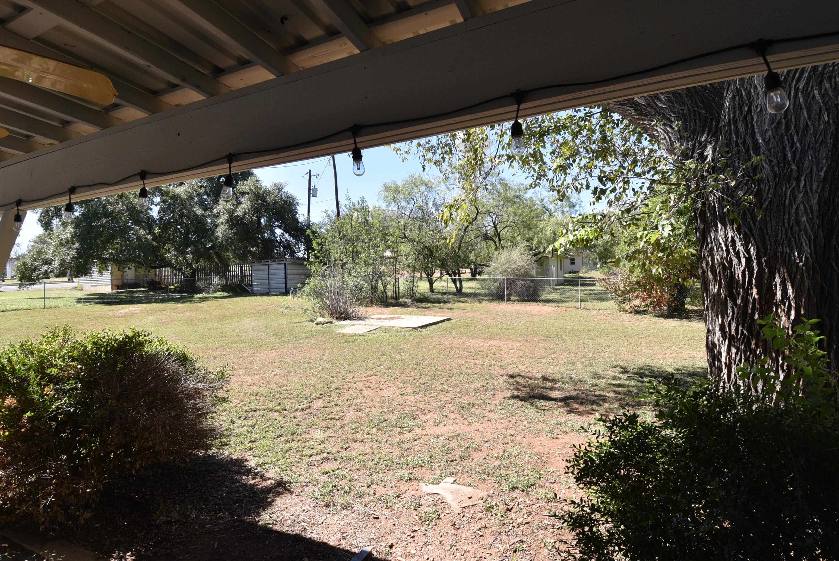 1803 Ford Street Property Photo 20