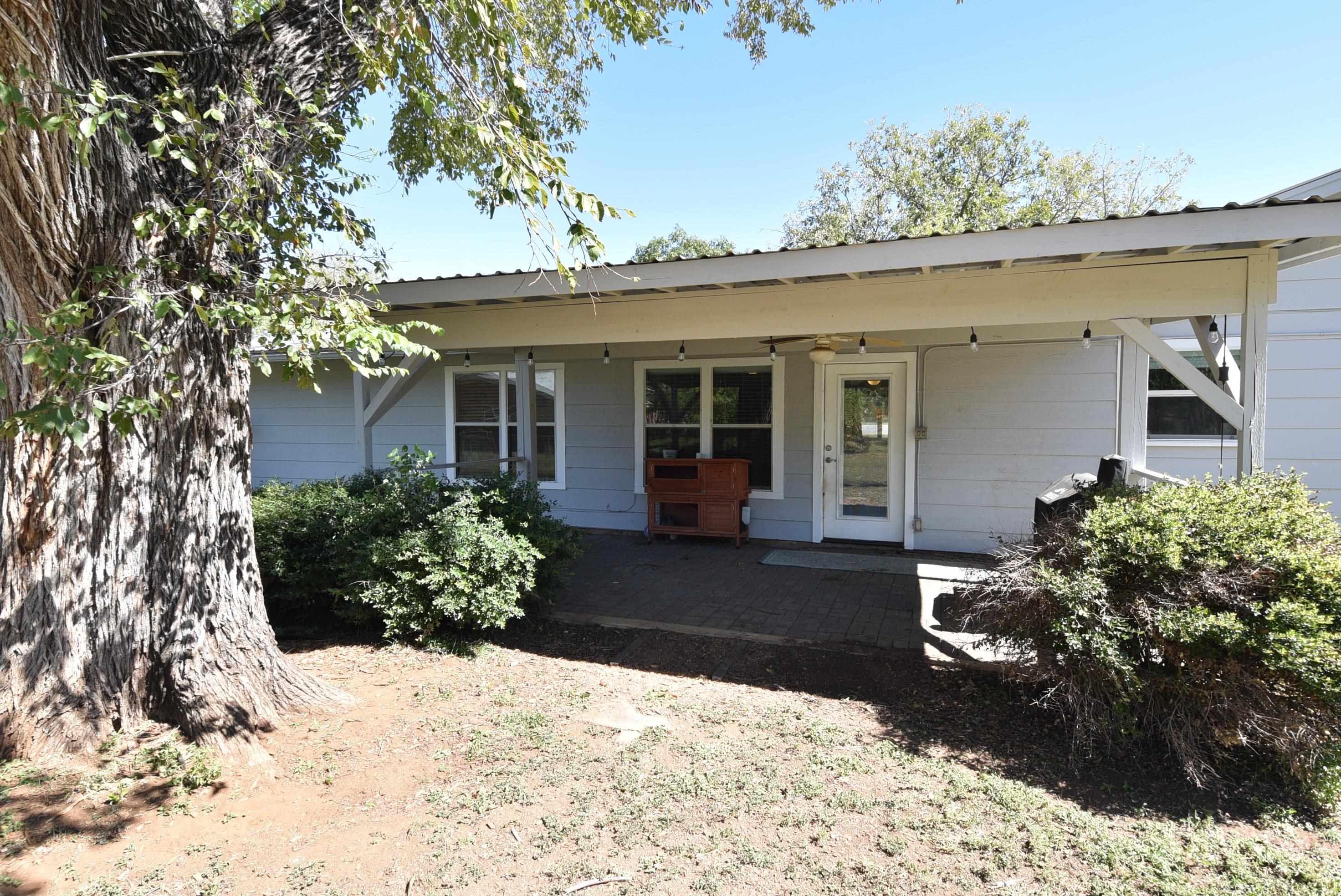 1803 Ford Street Property Photo 24