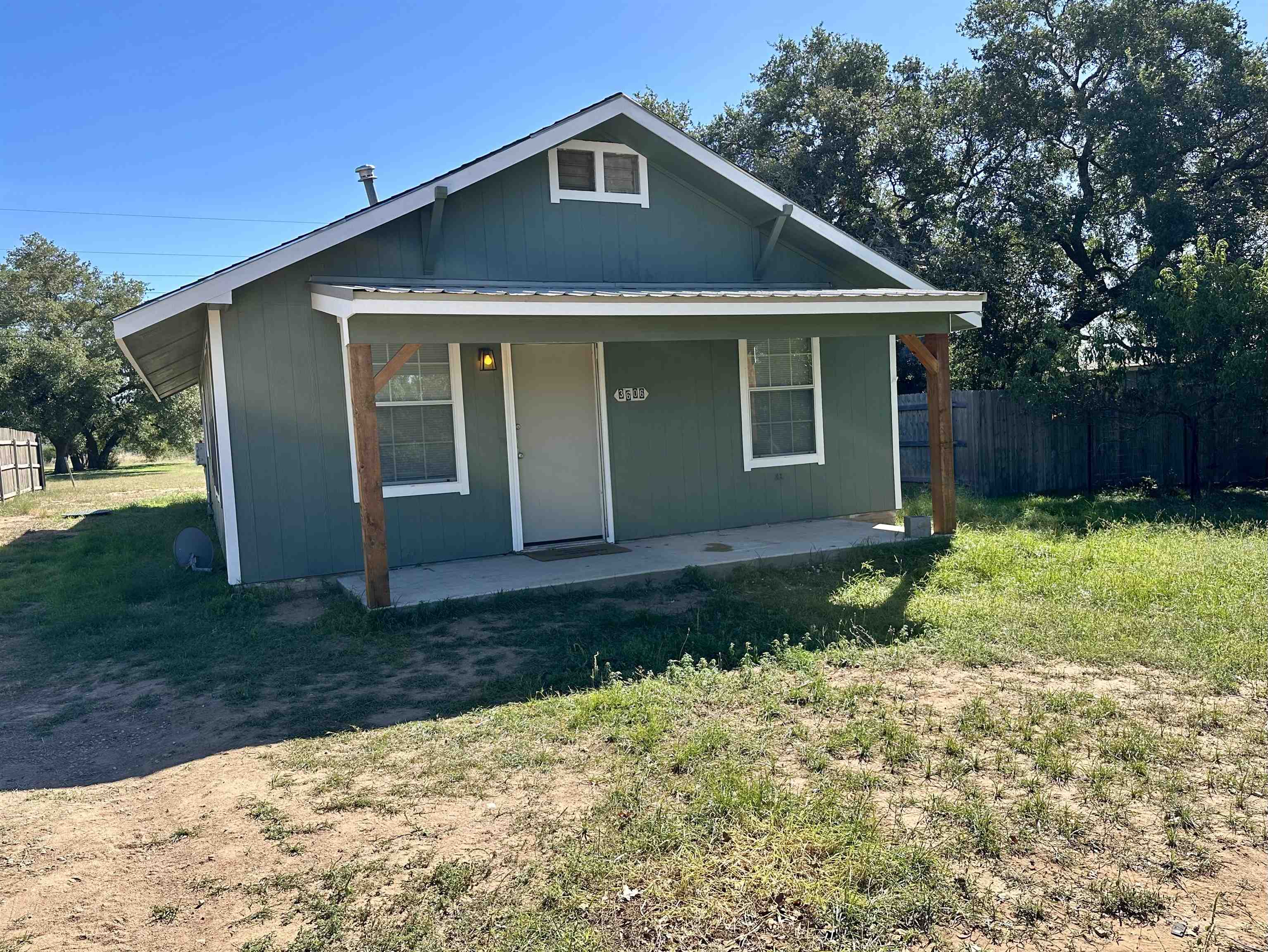 3606 Cactus Drive Property Photo 2
