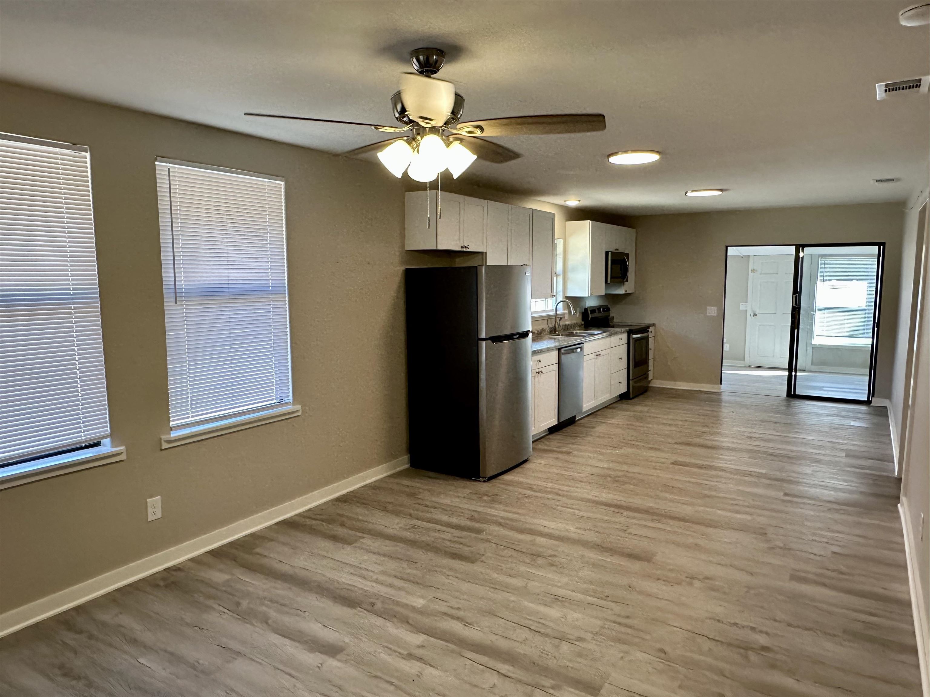 3606 Cactus Drive Property Photo 4