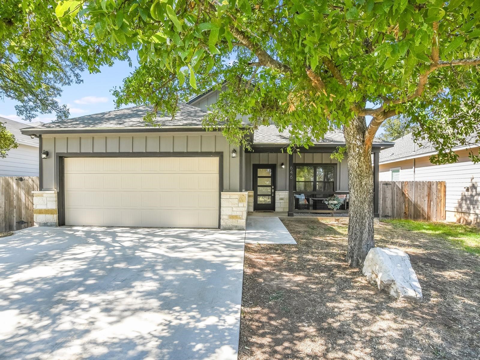 646 Cypress Property Photo 1