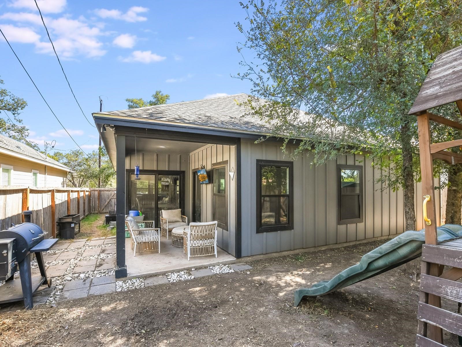 646 Cypress Property Photo 20