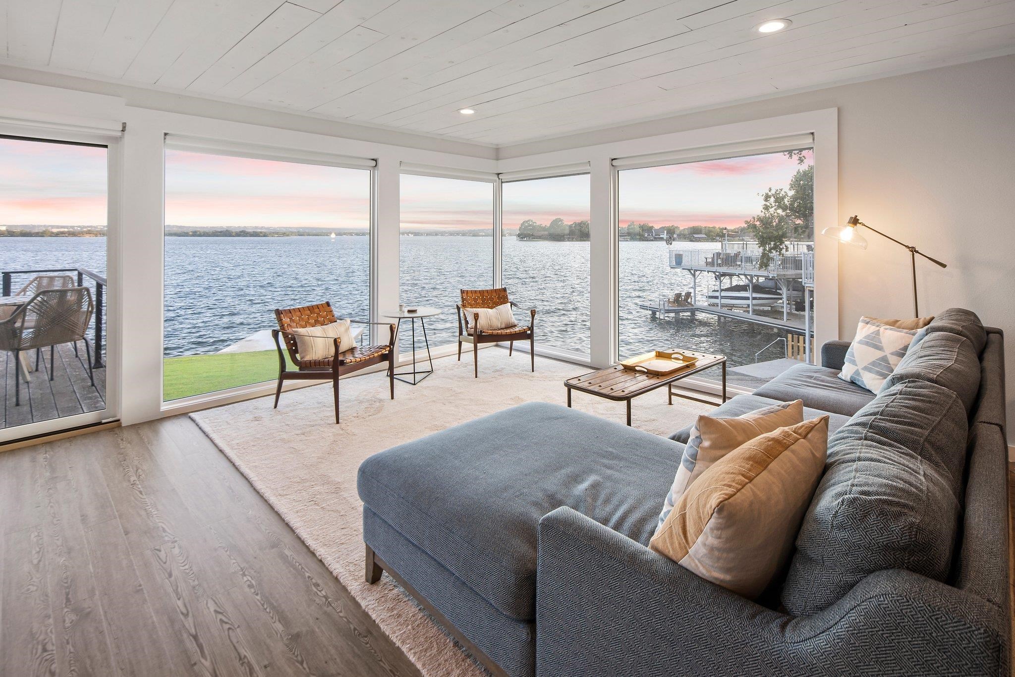 527 Contour Drive Property Photo 12