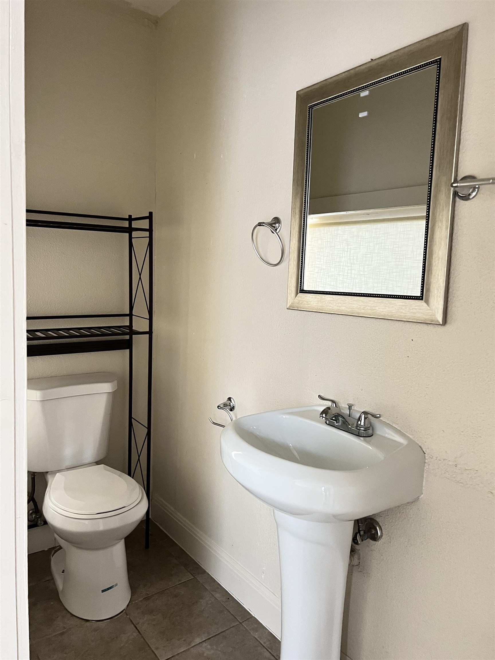 1875 Cr 200 Property Photo 9