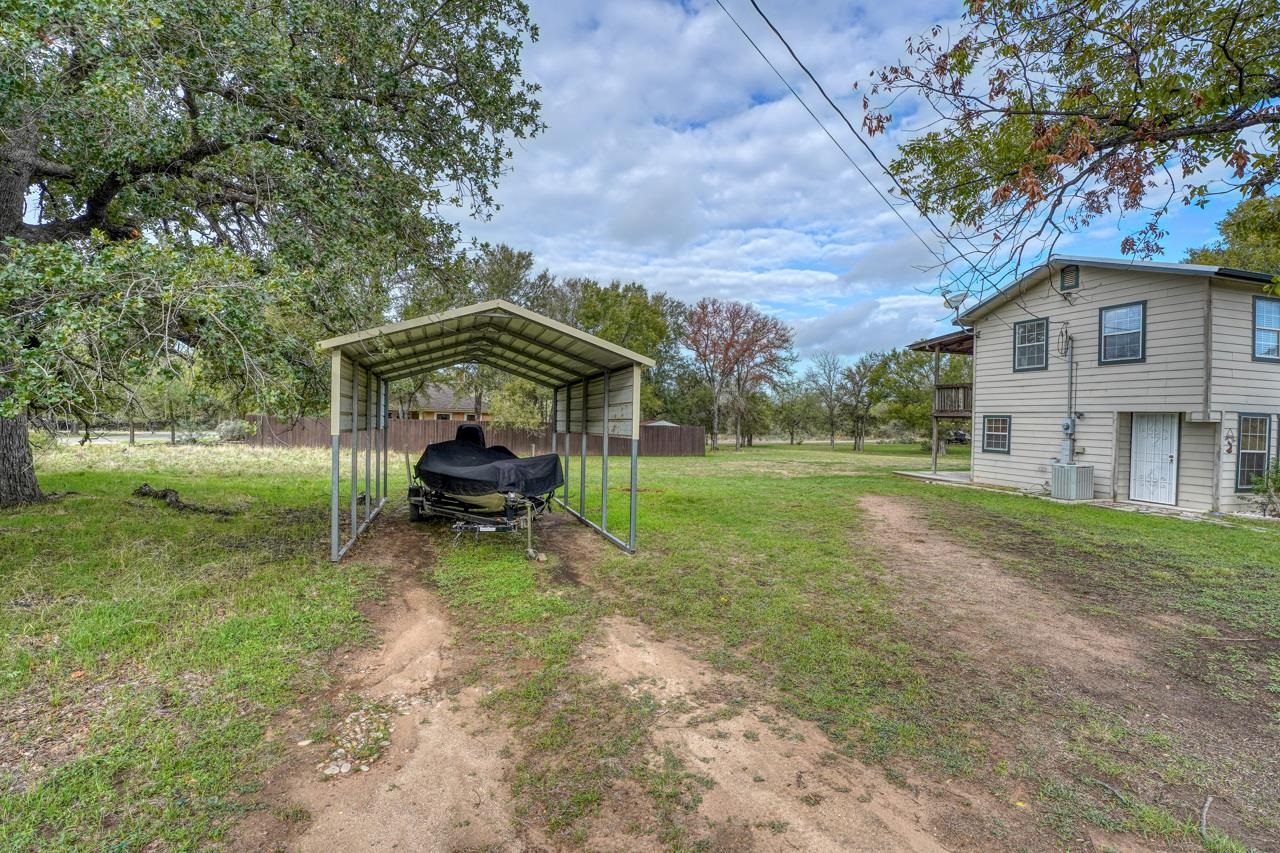 1706 Westcrest Property Photo 15