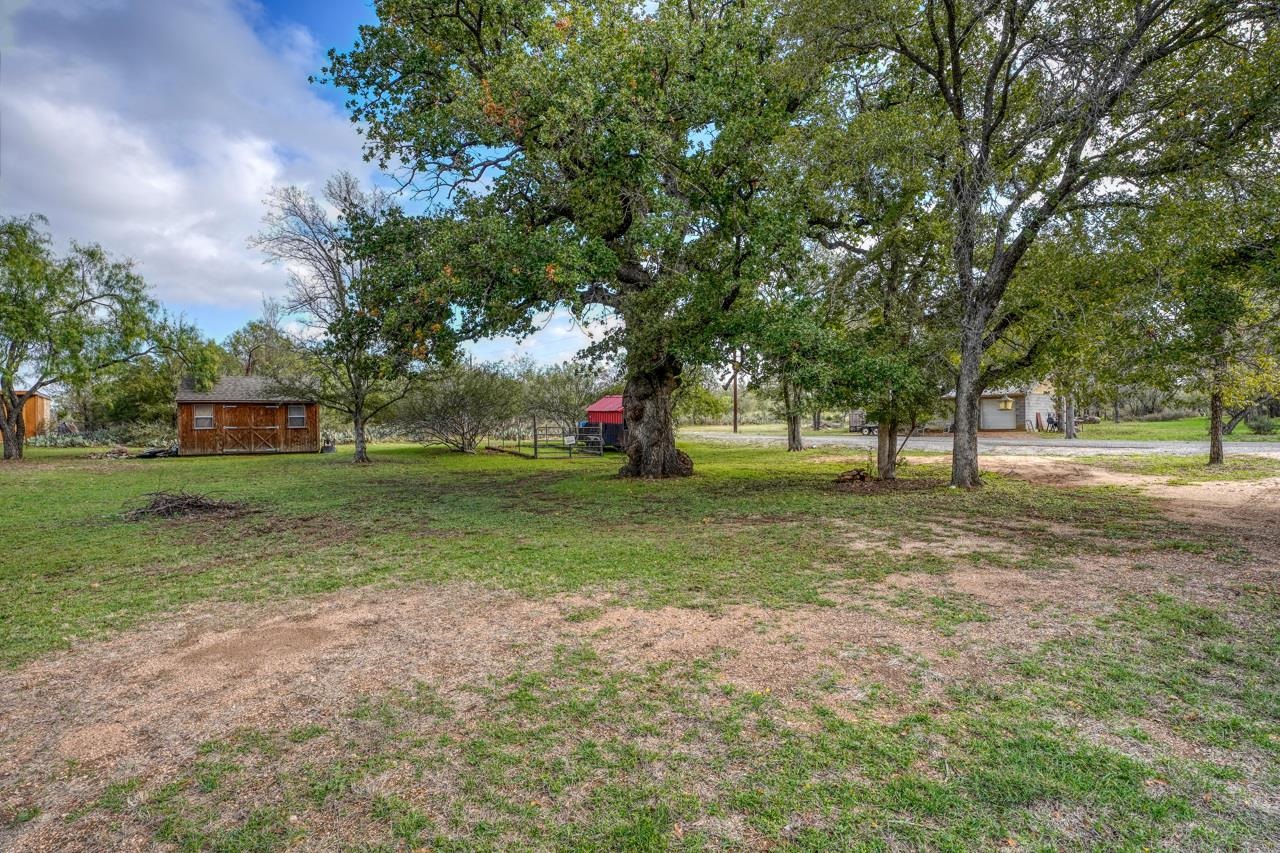 1706 Westcrest Property Photo 17