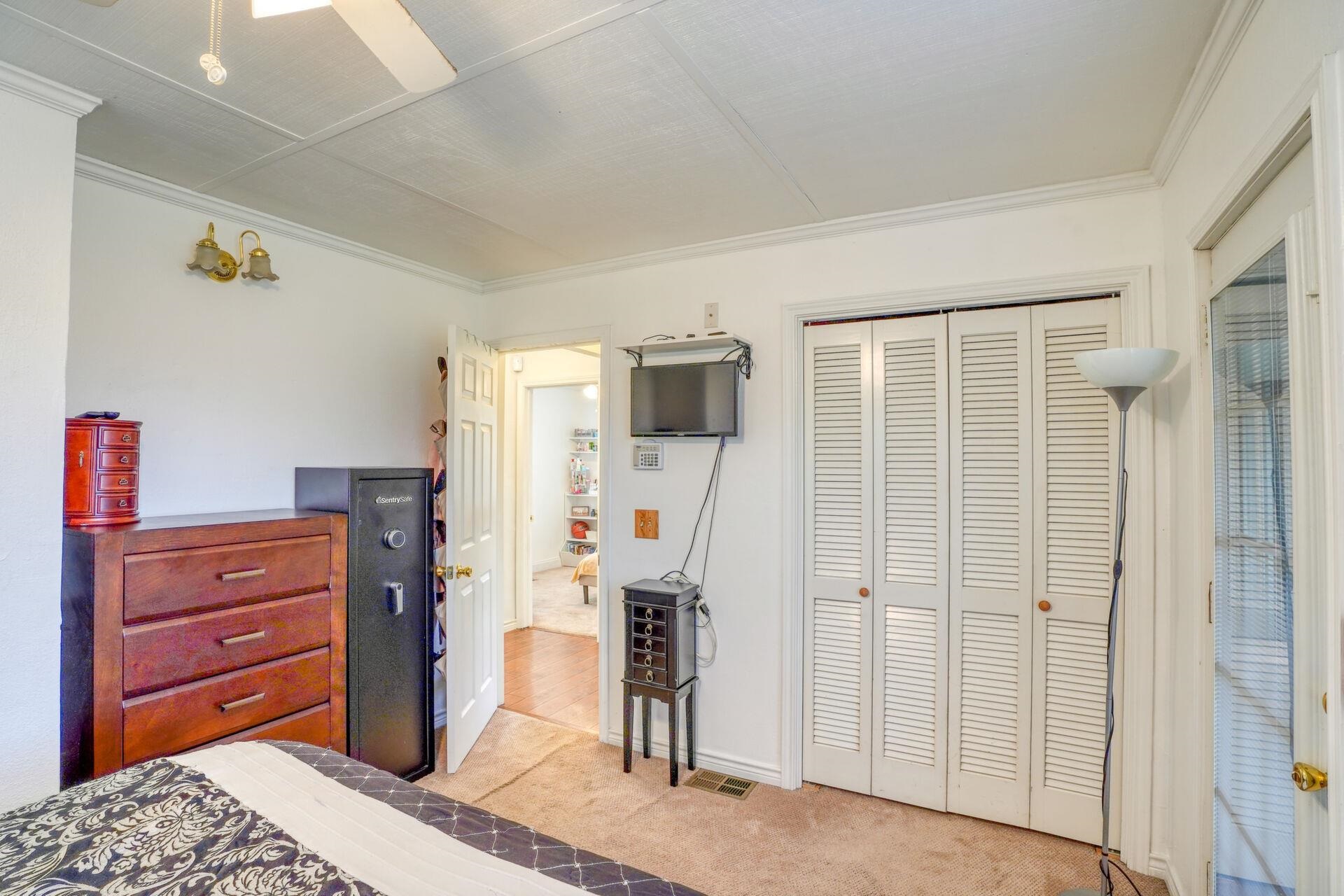 1706 Westcrest Property Photo 23