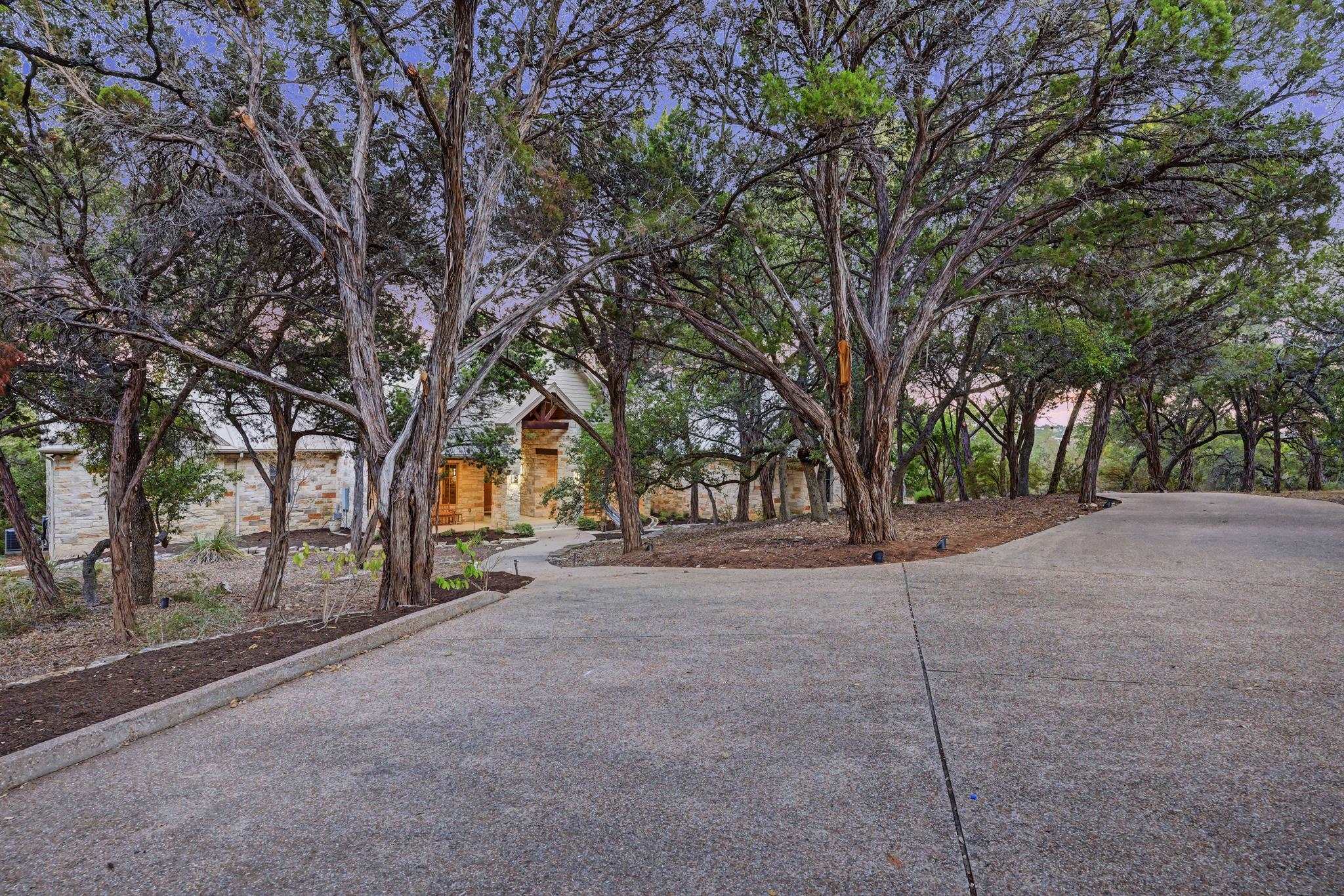19586 Sandcastle Drive Property Photo 5