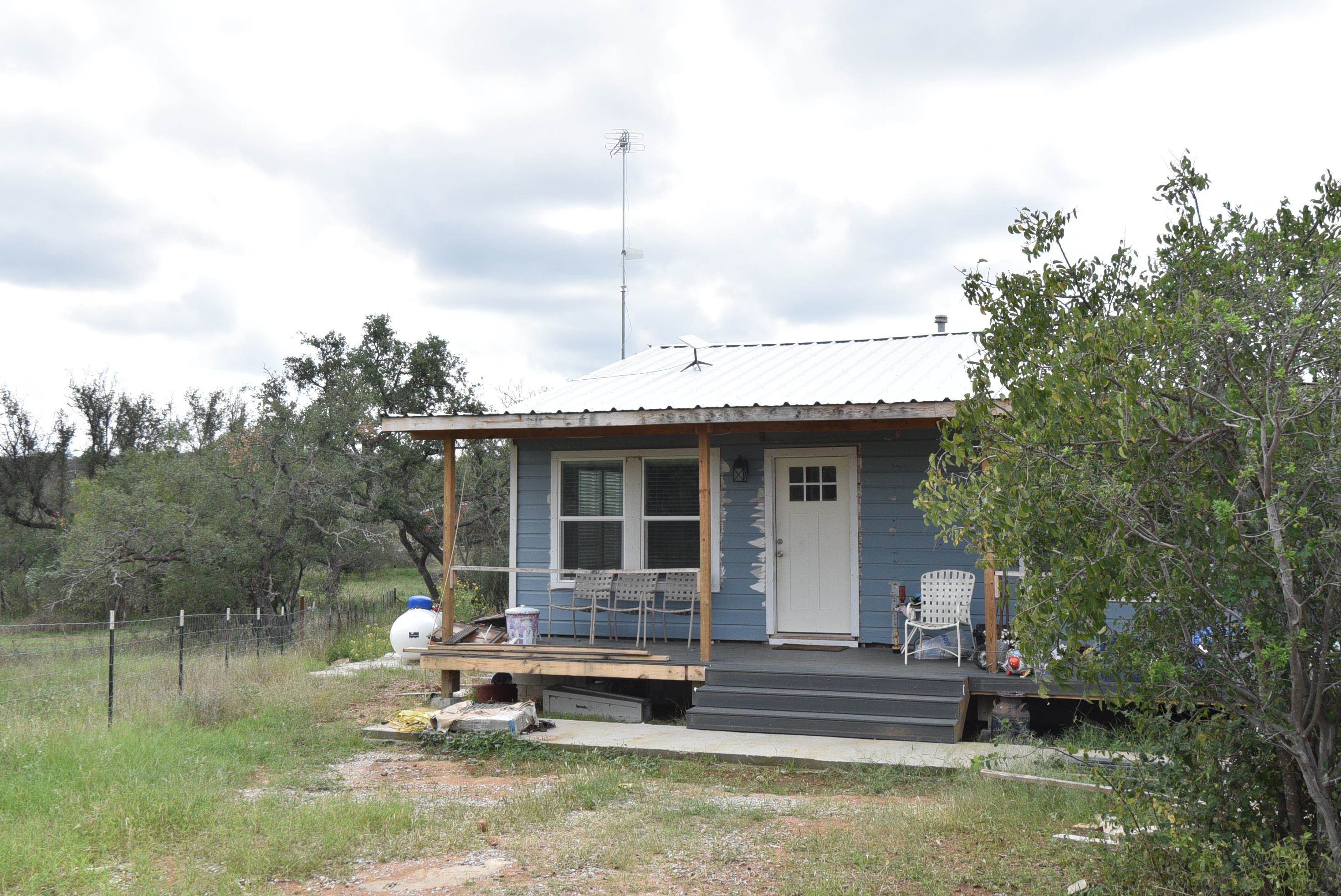 210 County Road 201a Property Photo 1