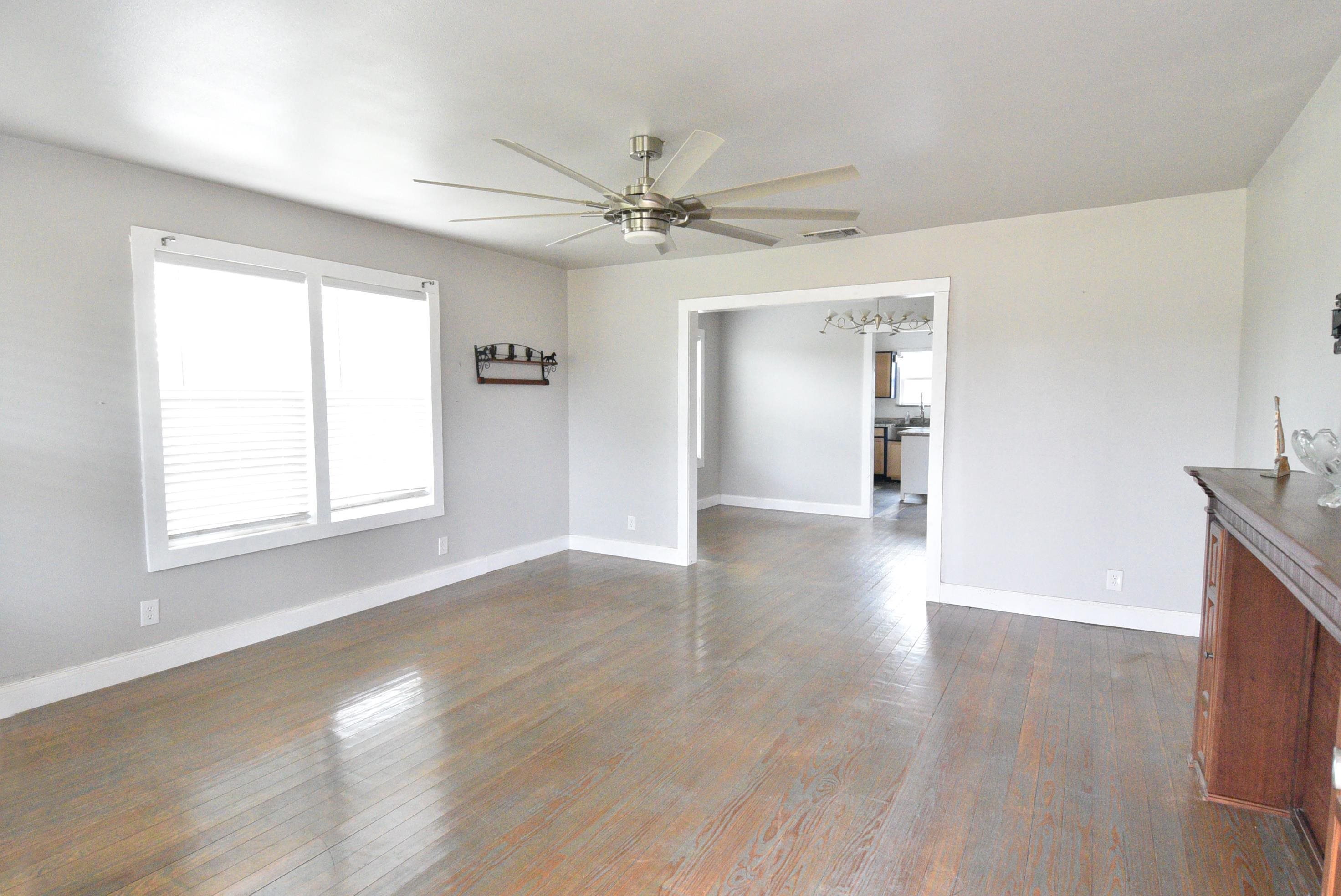 210 County Road 201a Property Photo 3