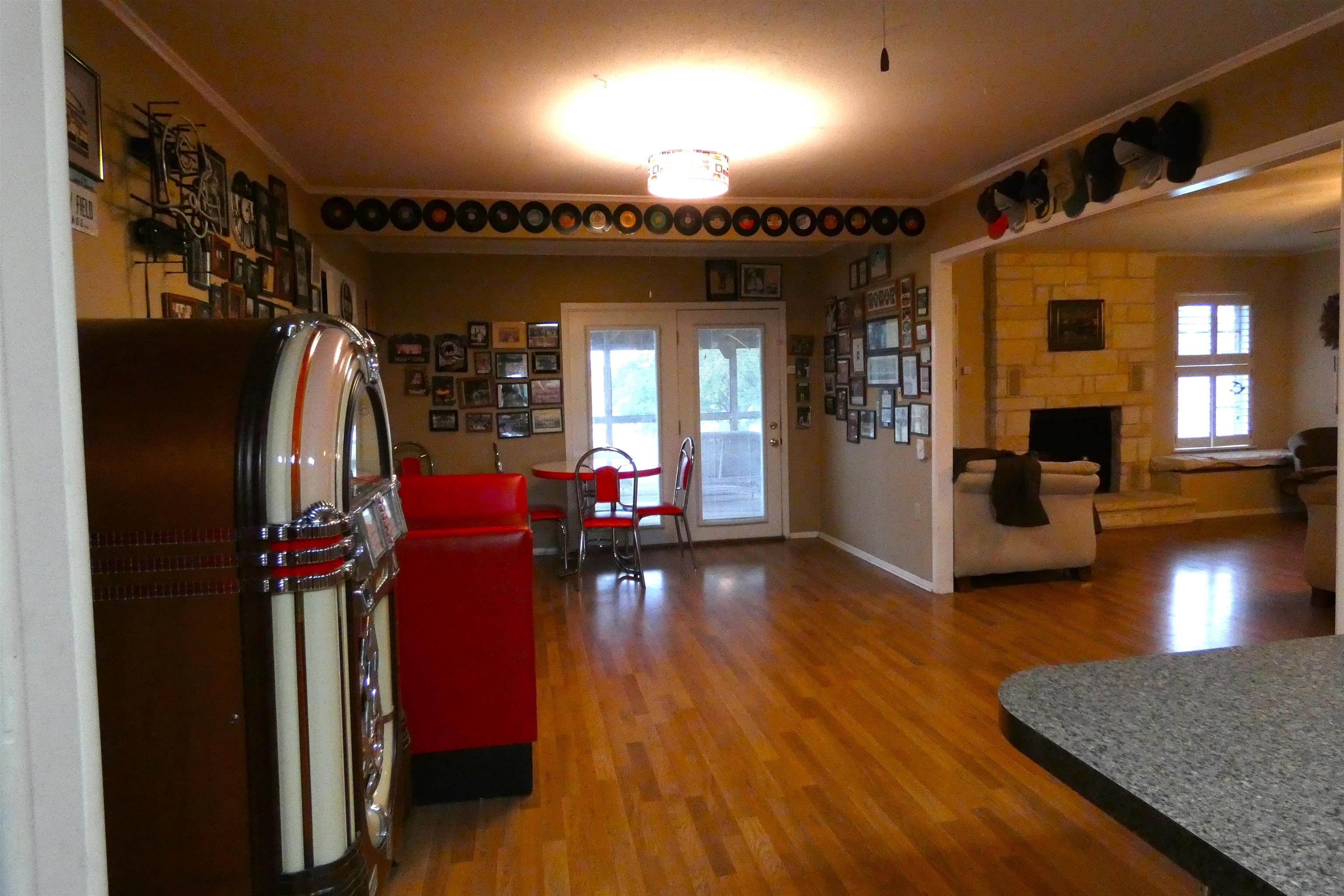 713 Flag Creek Drive Property Photo 15