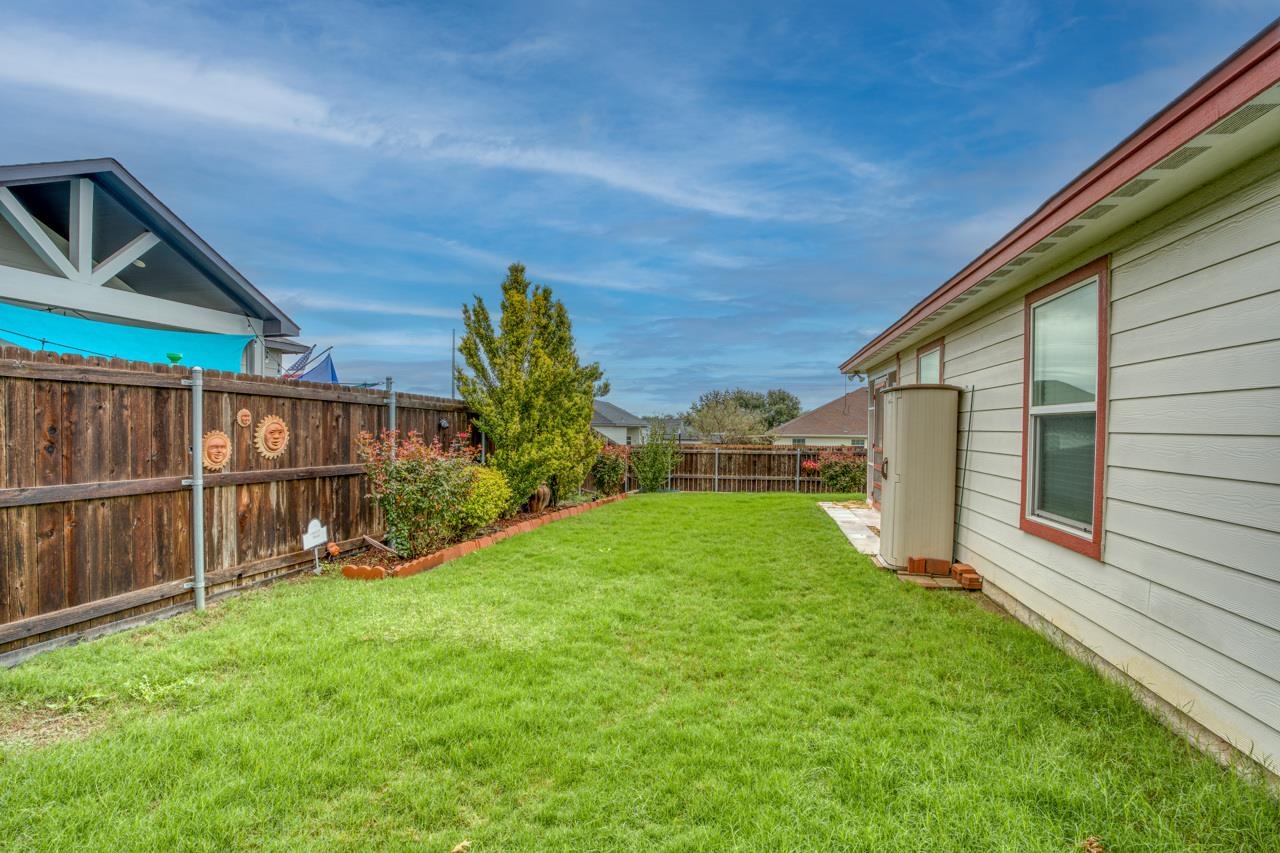 101 N Tanner Court Property Photo 18