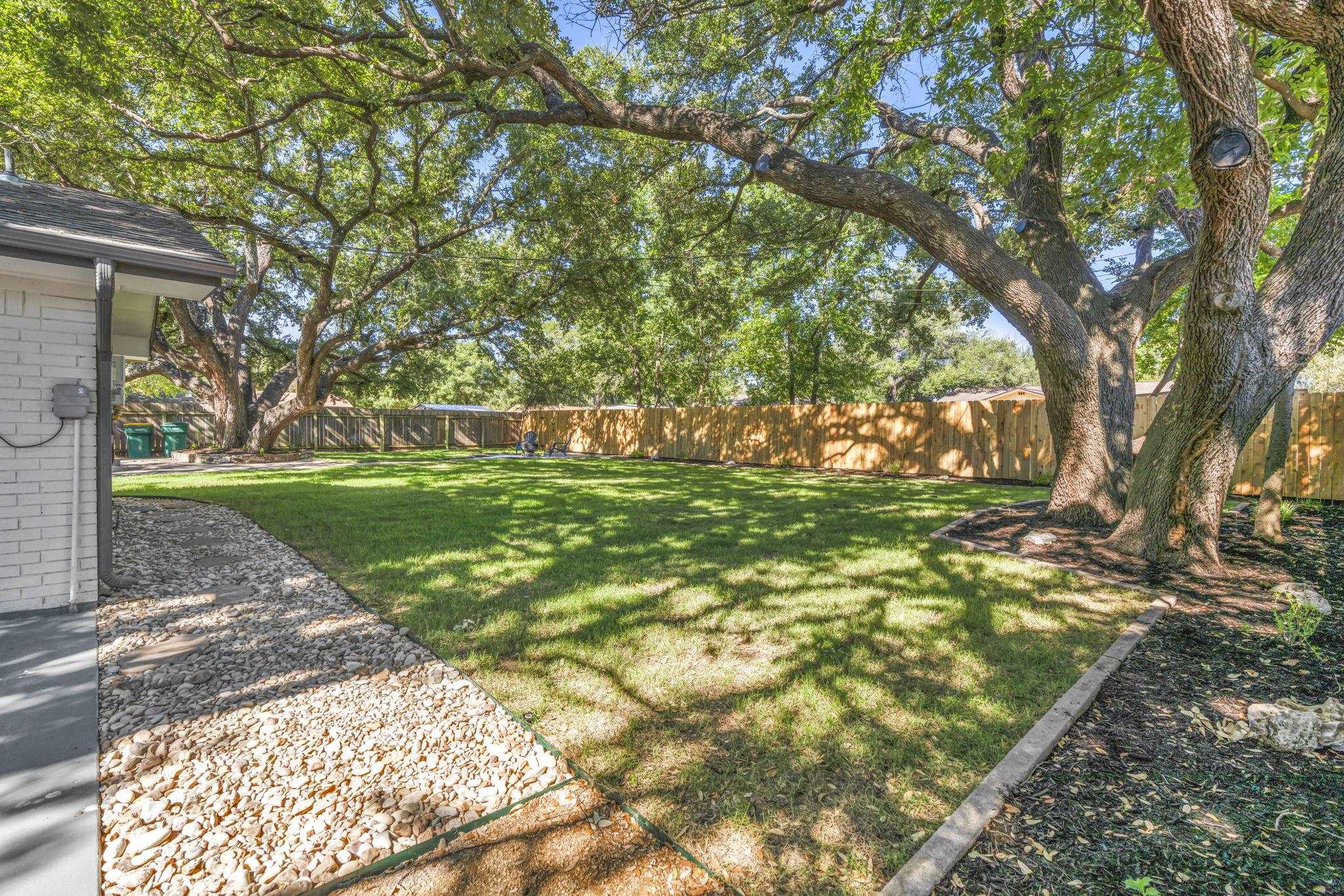 1502 Ocotilla Drive Property Photo 2