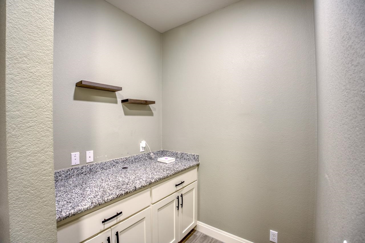 315 Hideaway Property Photo 17