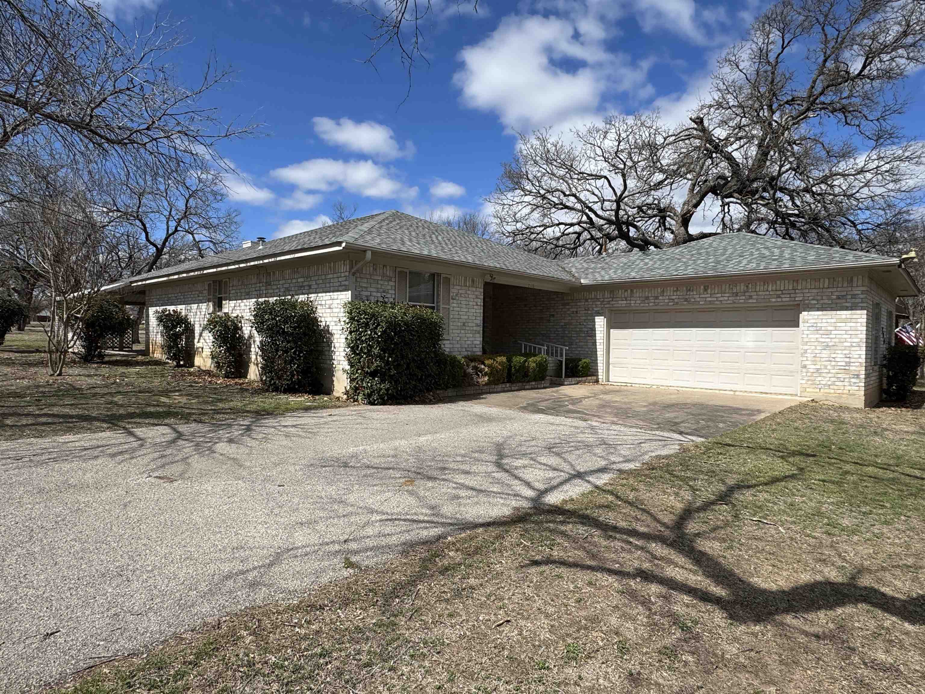710 Highland Drive Property Photo