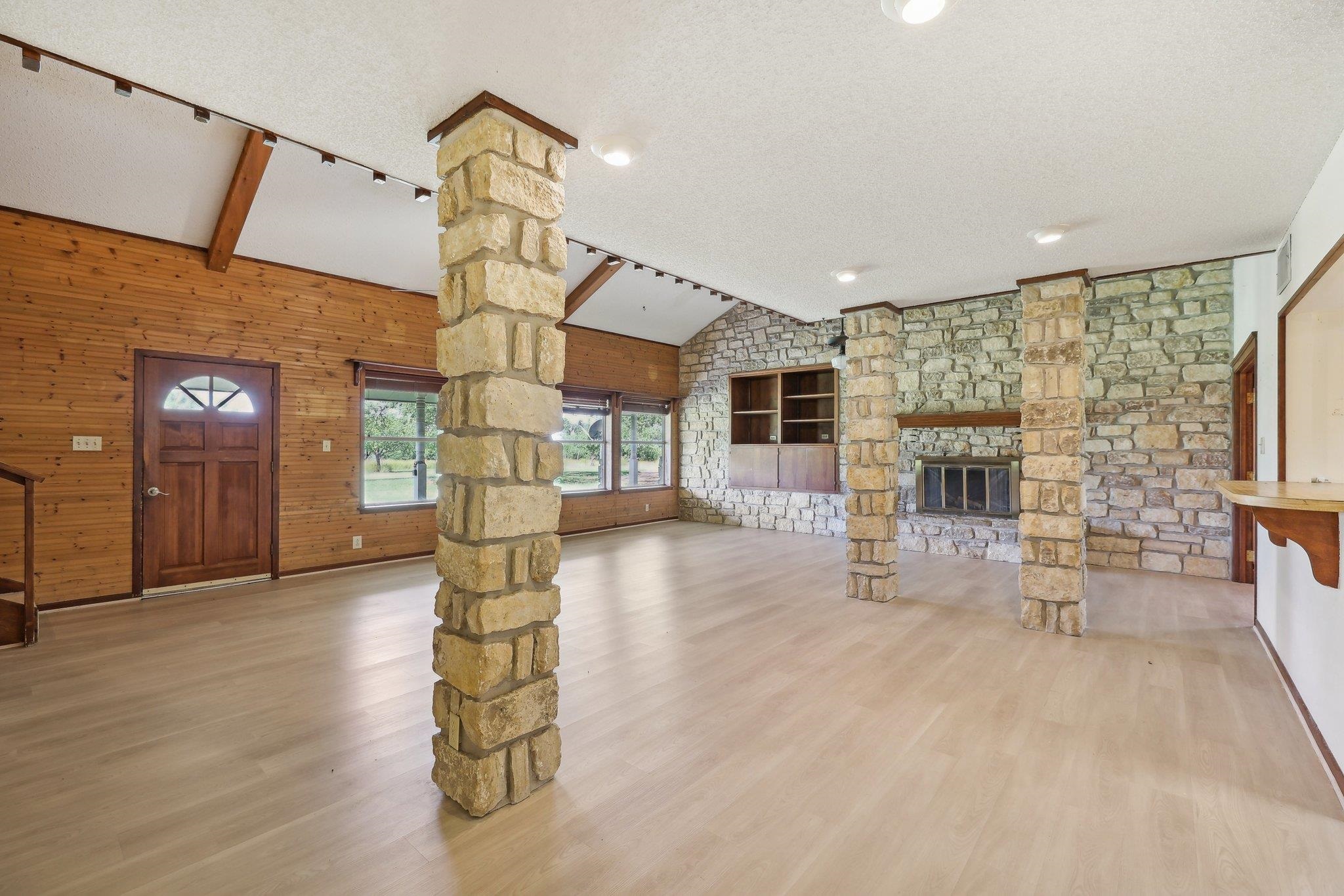 2715 Crider Road Property Photo 7