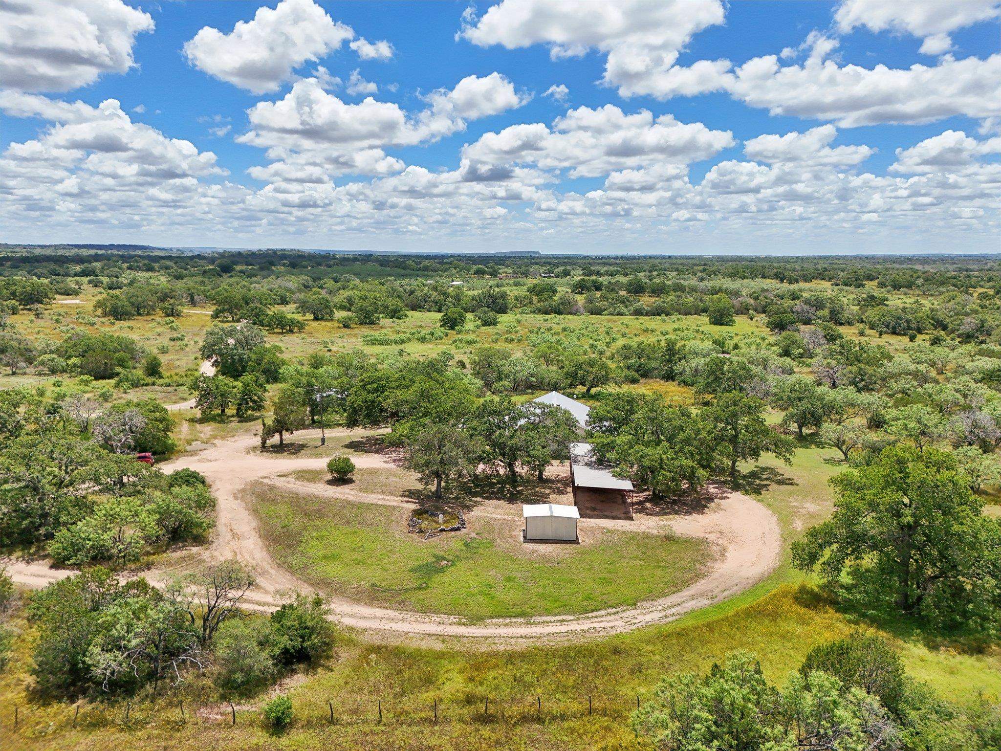 2715 Crider Road Property Photo 12